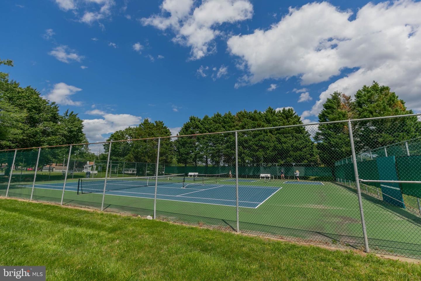 362 LAKE CAROLINE DR, RUTHER GLEN, Virginia 22546, 4 Bedrooms Bedrooms, 9 Rooms Rooms,3 BathroomsBathrooms,Residential,For sale,362 LAKE CAROLINE DR,VACV2008844 MLS # VACV2008844