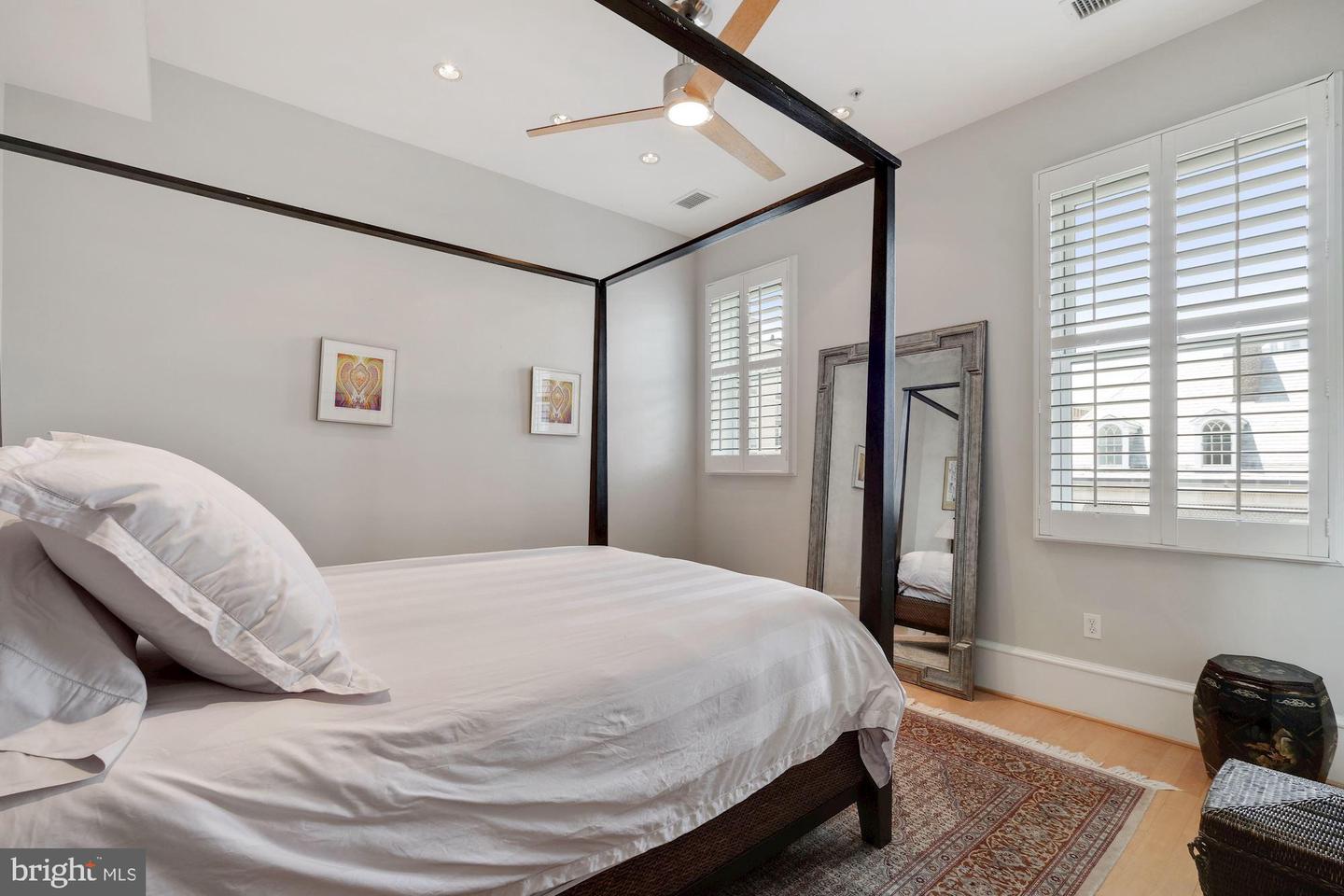 1701 18TH ST NW #401, WASHINGTON, District Of Columbia 20009, 3 Bedrooms Bedrooms, ,3 BathroomsBathrooms,Residential,For sale,1701 18TH ST NW #401,DCDC2222528 MLS # DCDC2222528