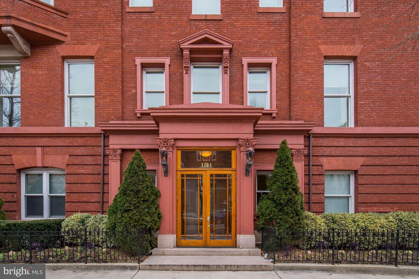 1701 18TH ST NW #401, WASHINGTON, District Of Columbia 20009, 3 Bedrooms Bedrooms, ,3 BathroomsBathrooms,Residential,For sale,1701 18TH ST NW #401,DCDC2222528 MLS # DCDC2222528