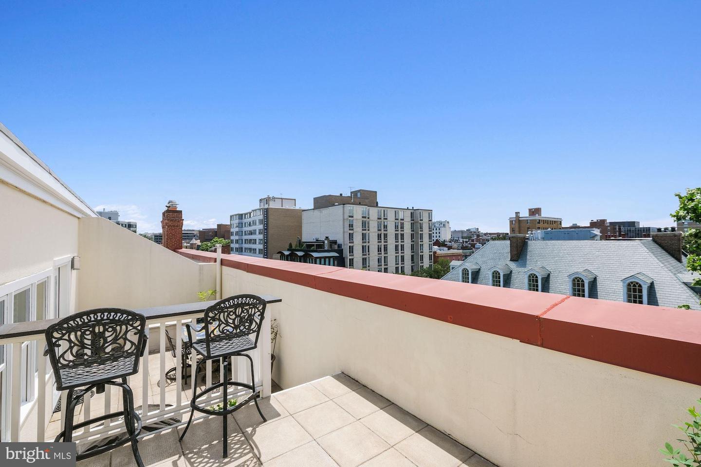 1701 18TH ST NW #401, WASHINGTON, District Of Columbia 20009, 3 Bedrooms Bedrooms, ,3 BathroomsBathrooms,Residential,For sale,1701 18TH ST NW #401,DCDC2222528 MLS # DCDC2222528