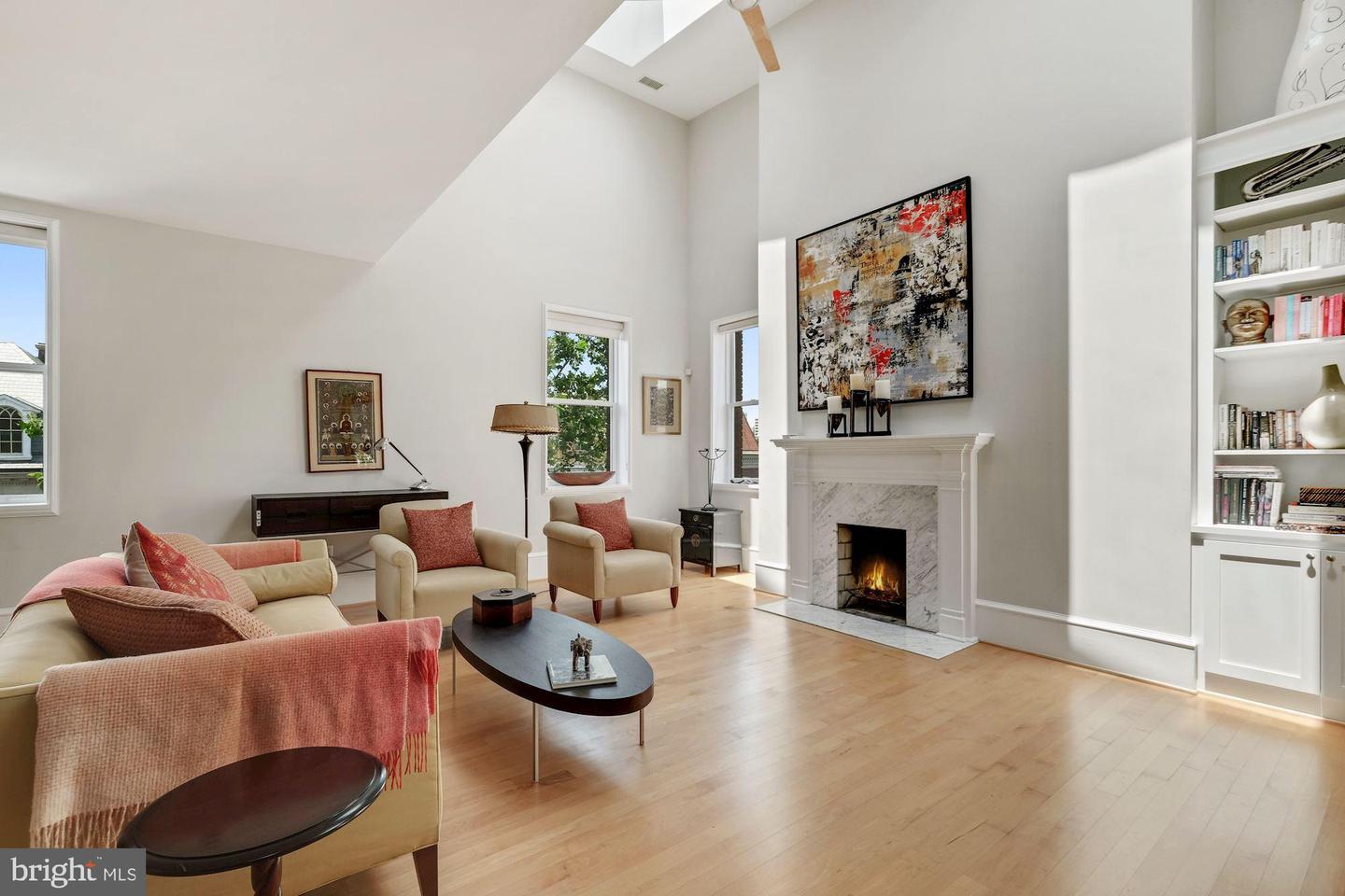 1701 18TH ST NW #401, WASHINGTON, District Of Columbia 20009, 3 Bedrooms Bedrooms, ,3 BathroomsBathrooms,Residential,For sale,1701 18TH ST NW #401,DCDC2222528 MLS # DCDC2222528