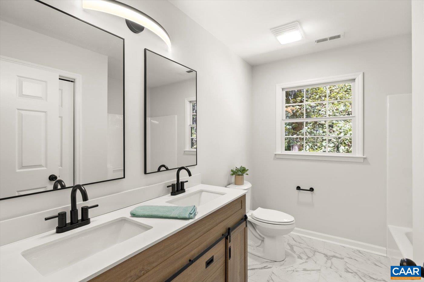 15379 LOUISA RD, LOUISA, Virginia 23093, 3 Bedrooms Bedrooms, ,2 BathroomsBathrooms,Residential,For sale,15379 LOUISA RD,669190 MLS # 669190 15379 LOUISA RD, LOUISA, Virginia 23093, 3 Bedrooms Bedrooms, ,2 BathroomsBathrooms,Residential,For sale,15379 LOUISA RD,669190 MLS # 669190