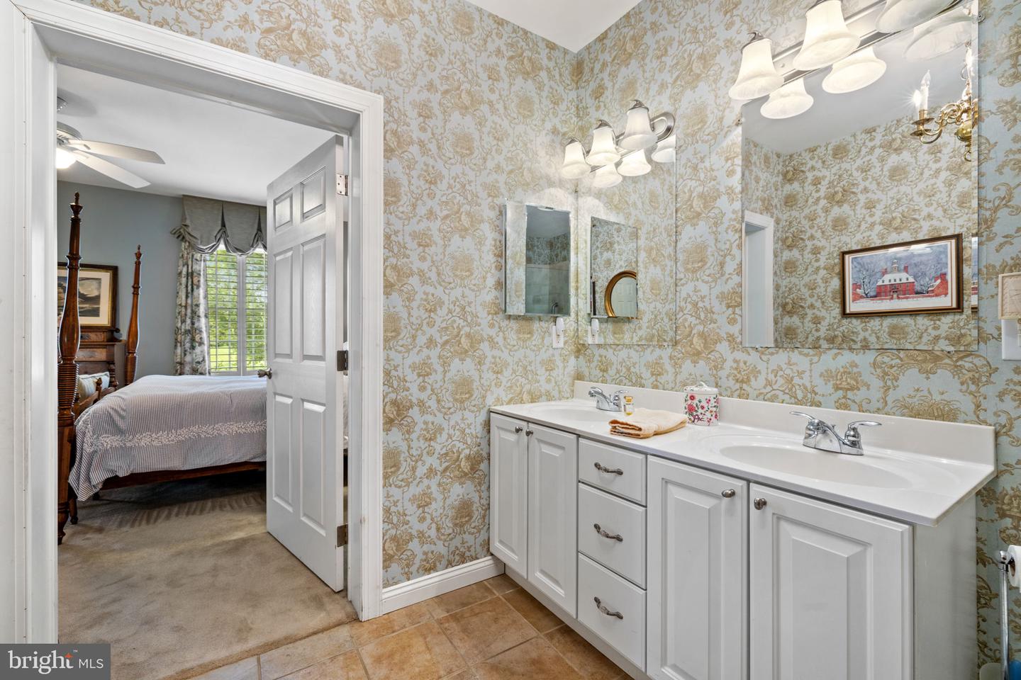 6437 JOHN S MOSBY HWY, MIDDLEBURG, Virginia 20117, 3 Bedrooms Bedrooms, ,2 BathroomsBathrooms,Residential,For sale,6437 JOHN S MOSBY HWY,VAFQ2018402 MLS # VAFQ2018402