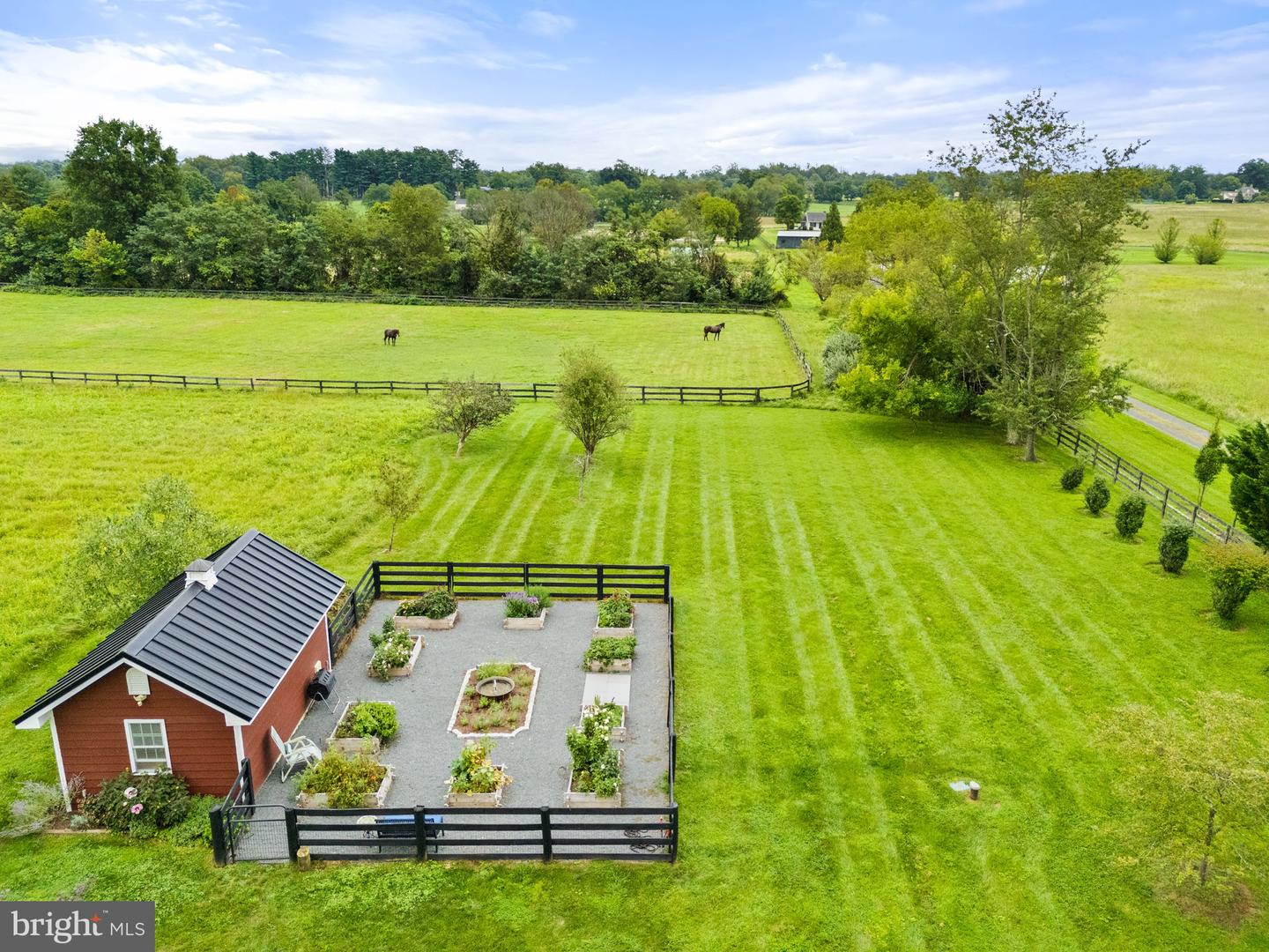 6437 JOHN S MOSBY HWY, MIDDLEBURG, Virginia 20117, 3 Bedrooms Bedrooms, ,2 BathroomsBathrooms,Residential,For sale,6437 JOHN S MOSBY HWY,VAFQ2018402 MLS # VAFQ2018402