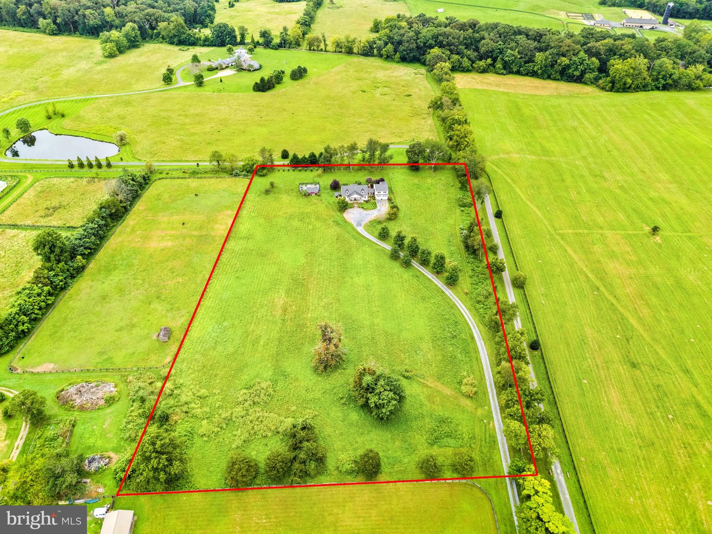 6437 JOHN S MOSBY HWY, MIDDLEBURG, Virginia 20117, 3 Bedrooms Bedrooms, ,2 BathroomsBathrooms,Residential,For sale,6437 JOHN S MOSBY HWY,VAFQ2018402 MLS # VAFQ2018402