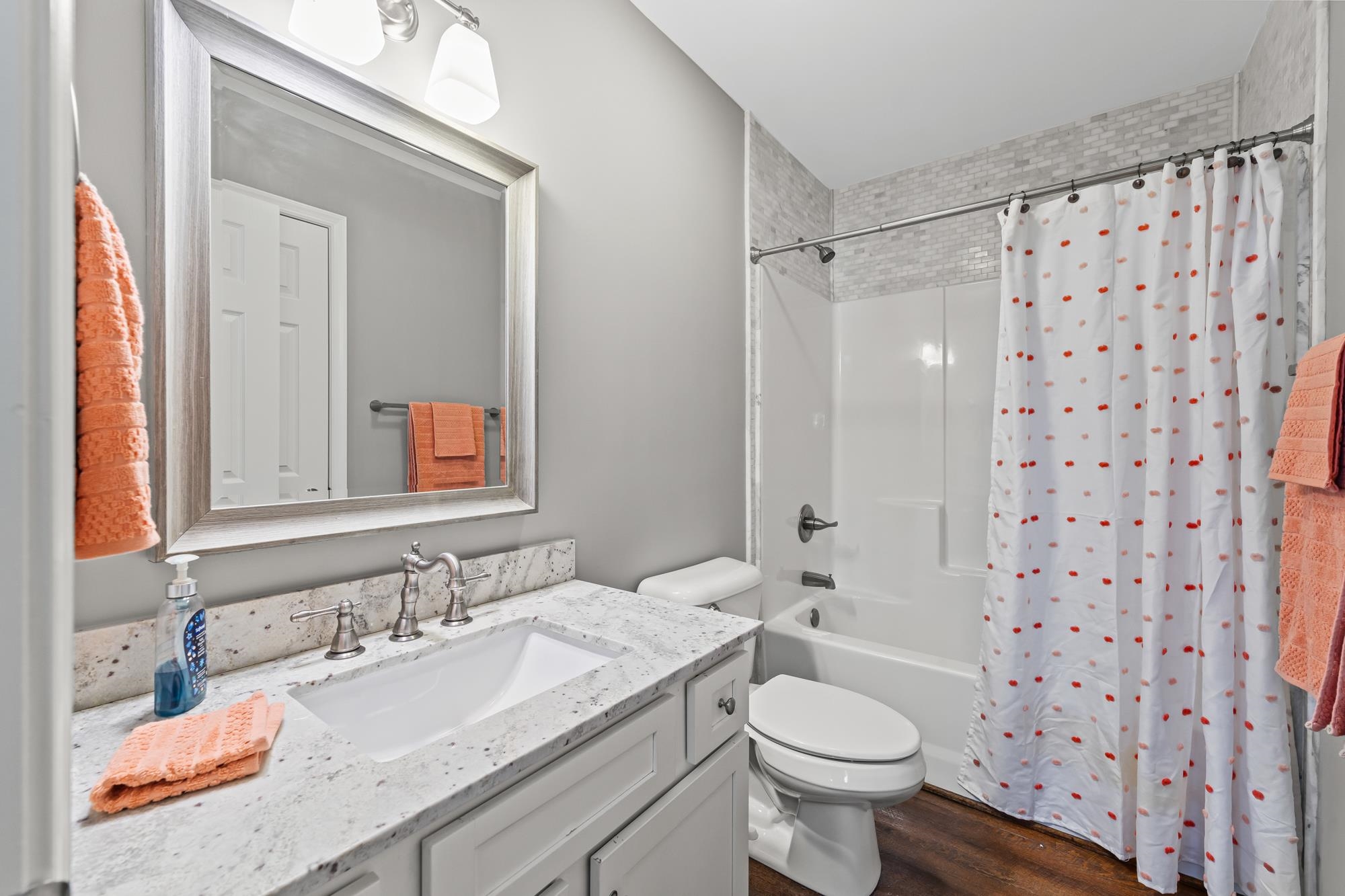 8 MCILWEE LN, STAUNTON, Virginia 24401, 4 Bedrooms Bedrooms, ,3 BathroomsBathrooms,Residential,Walk to Riverheads schools,8 MCILWEE LN,670840 MLS # 670840