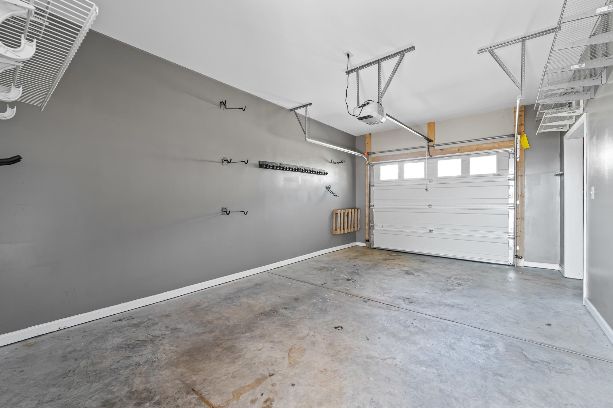 8 MCILWEE LN, STAUNTON, Virginia 24401, 4 Bedrooms Bedrooms, ,3 BathroomsBathrooms,Residential,Walk to Riverheads schools,8 MCILWEE LN,670840 MLS # 670840