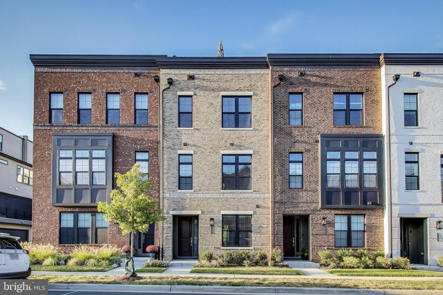 43466 GRANDMOORE ST, ASHBURN, Virginia 20148, 4 Bedrooms Bedrooms, ,3 BathroomsBathrooms,Residential,For sale,43466 GRANDMOORE ST,VALO2107738 MLS # VALO2107738 43466 GRANDMOORE ST, ASHBURN, Virginia 20148, 4 Bedrooms Bedrooms, ,3 BathroomsBathrooms,Residential,For sale,43466 GRANDMOORE ST,VALO2107738 MLS # VALO2107738