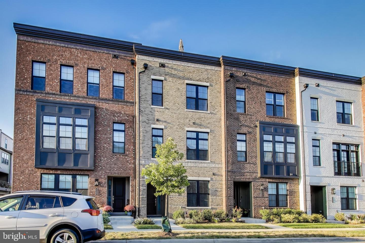 43466 GRANDMOORE ST, ASHBURN, Virginia 20148, 4 Bedrooms Bedrooms, ,3 BathroomsBathrooms,Residential,For sale,43466 GRANDMOORE ST,VALO2107738 MLS # VALO2107738 43466 GRANDMOORE ST, ASHBURN, Virginia 20148, 4 Bedrooms Bedrooms, ,3 BathroomsBathrooms,Residential,For sale,43466 GRANDMOORE ST,VALO2107738 MLS # VALO2107738