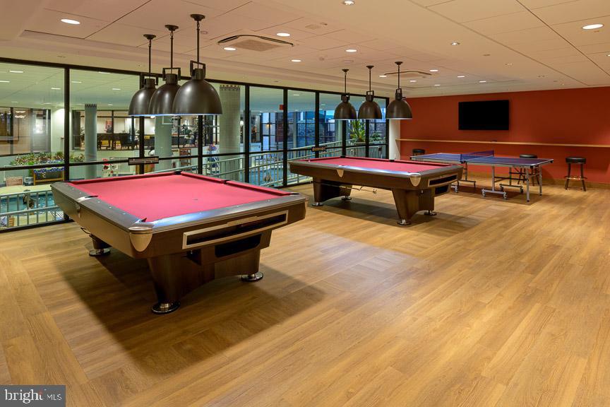 5904 MOUNT EAGLE DR #201, ALEXANDRIA, Virginia 22303, 2 Bedrooms Bedrooms, 8 Rooms Rooms,2 BathroomsBathrooms,Residential,For sale,5904 MOUNT EAGLE DR #201,VAFX2270090 MLS # VAFX2270090 5904 MOUNT EAGLE DR #201, ALEXANDRIA, Virginia 22303, 2 Bedrooms Bedrooms, 8 Rooms Rooms,2 BathroomsBathrooms,Residential,For sale,5904 MOUNT EAGLE DR #201,VAFX2270090 MLS # VAFX2270090