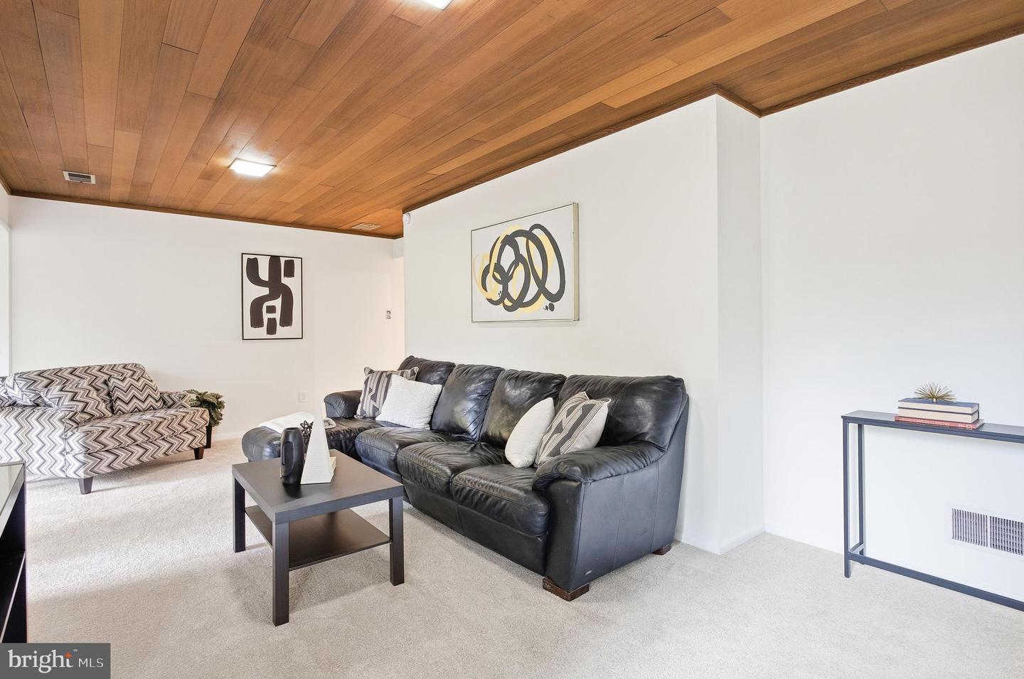 4024 IVA LN, ANNANDALE, Virginia 22003, 4 Bedrooms Bedrooms, ,3 BathroomsBathrooms,Residential,For sale,4024 IVA LN,VAFX2272712 MLS # VAFX2272712 4024 IVA LN, ANNANDALE, Virginia 22003, 4 Bedrooms Bedrooms, ,3 BathroomsBathrooms,Residential,For sale,4024 IVA LN,VAFX2272712 MLS # VAFX2272712