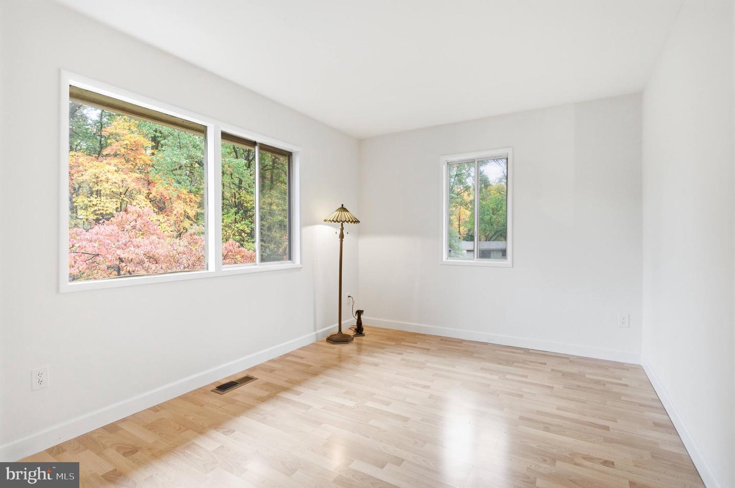 4024 IVA LN, ANNANDALE, Virginia 22003, 4 Bedrooms Bedrooms, ,3 BathroomsBathrooms,Residential,For sale,4024 IVA LN,VAFX2272712 MLS # VAFX2272712 4024 IVA LN, ANNANDALE, Virginia 22003, 4 Bedrooms Bedrooms, ,3 BathroomsBathrooms,Residential,For sale,4024 IVA LN,VAFX2272712 MLS # VAFX2272712