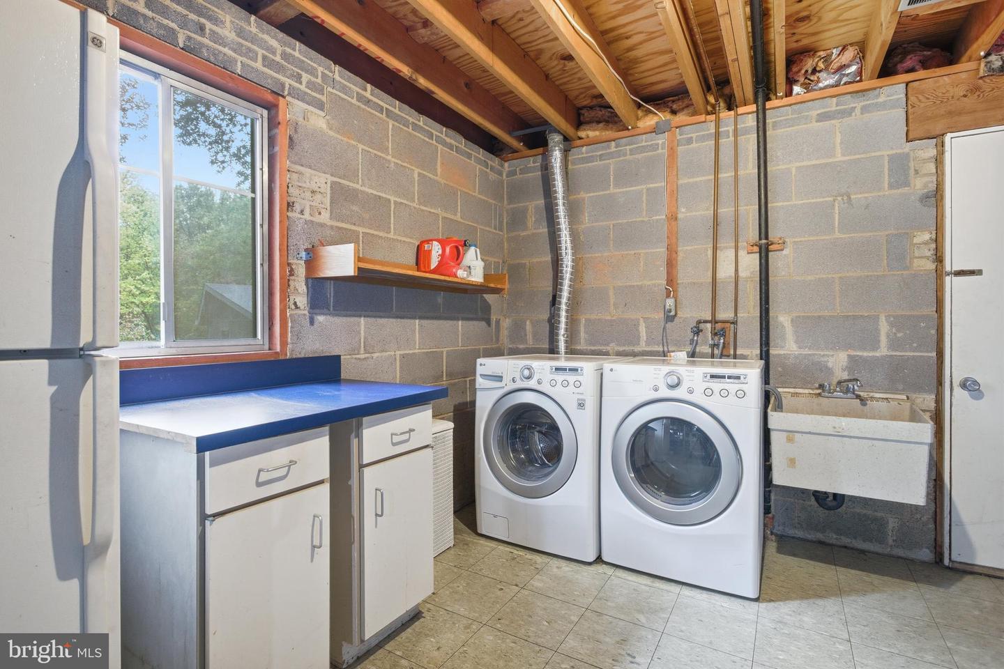 4024 IVA LN, ANNANDALE, Virginia 22003, 4 Bedrooms Bedrooms, ,3 BathroomsBathrooms,Residential,For sale,4024 IVA LN,VAFX2272712 MLS # VAFX2272712 4024 IVA LN, ANNANDALE, Virginia 22003, 4 Bedrooms Bedrooms, ,3 BathroomsBathrooms,Residential,For sale,4024 IVA LN,VAFX2272712 MLS # VAFX2272712