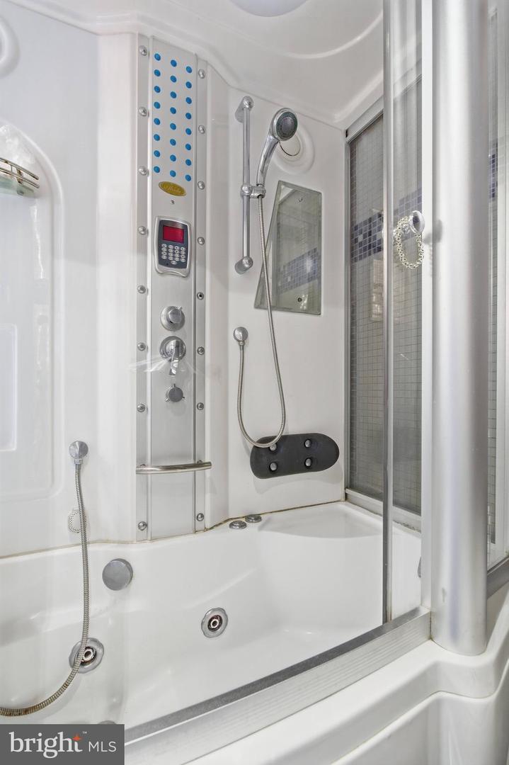 4024 IVA LN, ANNANDALE, Virginia 22003, 4 Bedrooms Bedrooms, ,3 BathroomsBathrooms,Residential,For sale,4024 IVA LN,VAFX2272712 MLS # VAFX2272712 4024 IVA LN, ANNANDALE, Virginia 22003, 4 Bedrooms Bedrooms, ,3 BathroomsBathrooms,Residential,For sale,4024 IVA LN,VAFX2272712 MLS # VAFX2272712