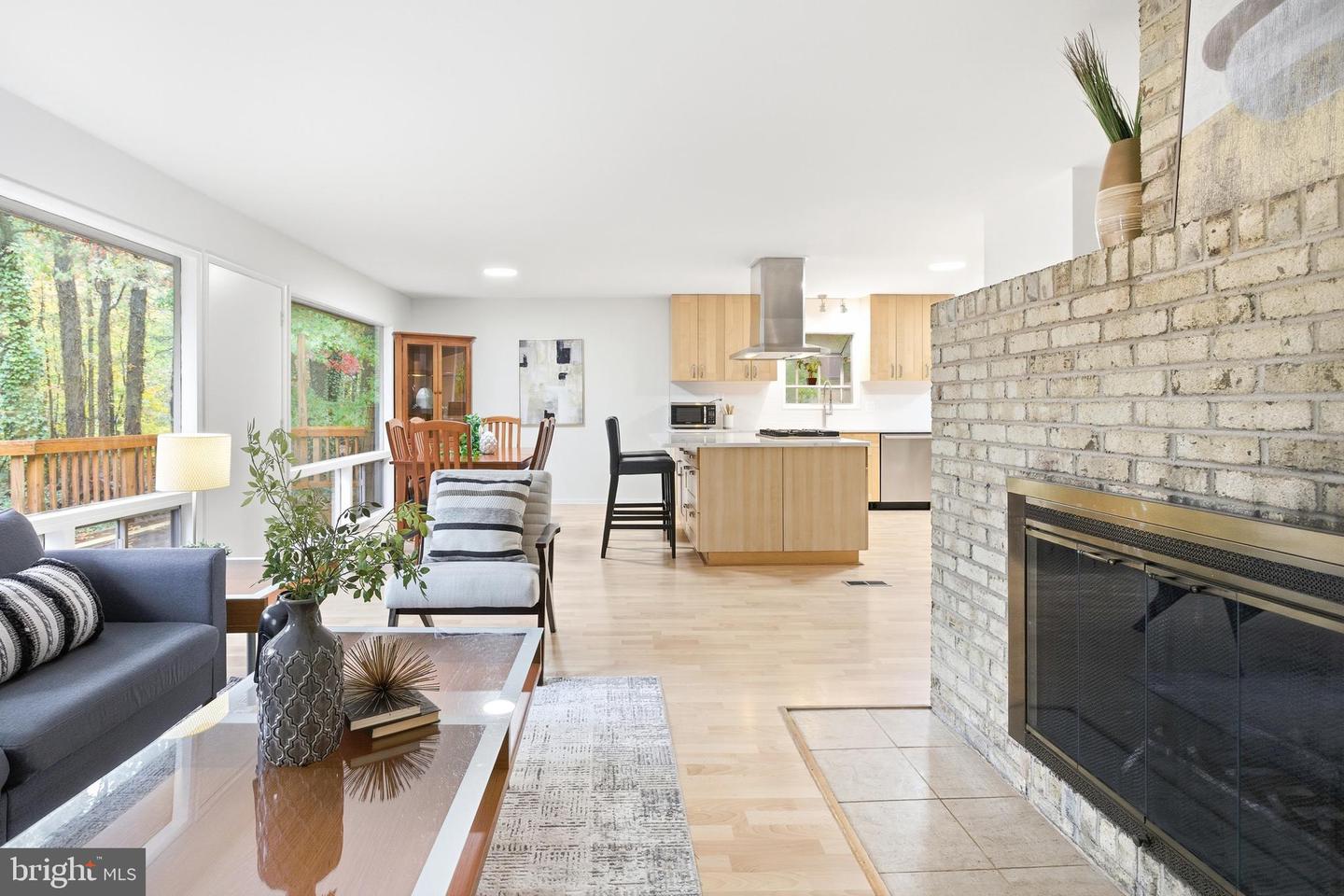 4024 IVA LN, ANNANDALE, Virginia 22003, 4 Bedrooms Bedrooms, ,3 BathroomsBathrooms,Residential,For sale,4024 IVA LN,VAFX2272712 MLS # VAFX2272712 4024 IVA LN, ANNANDALE, Virginia 22003, 4 Bedrooms Bedrooms, ,3 BathroomsBathrooms,Residential,For sale,4024 IVA LN,VAFX2272712 MLS # VAFX2272712