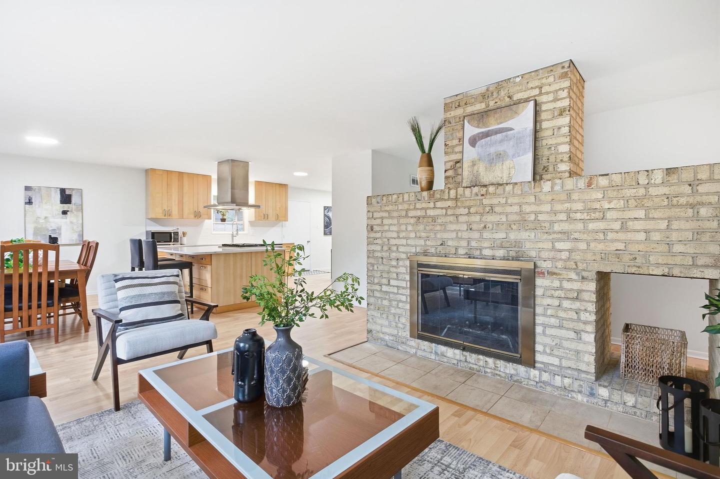 4024 IVA LN, ANNANDALE, Virginia 22003, 4 Bedrooms Bedrooms, ,3 BathroomsBathrooms,Residential,For sale,4024 IVA LN,VAFX2272712 MLS # VAFX2272712 4024 IVA LN, ANNANDALE, Virginia 22003, 4 Bedrooms Bedrooms, ,3 BathroomsBathrooms,Residential,For sale,4024 IVA LN,VAFX2272712 MLS # VAFX2272712