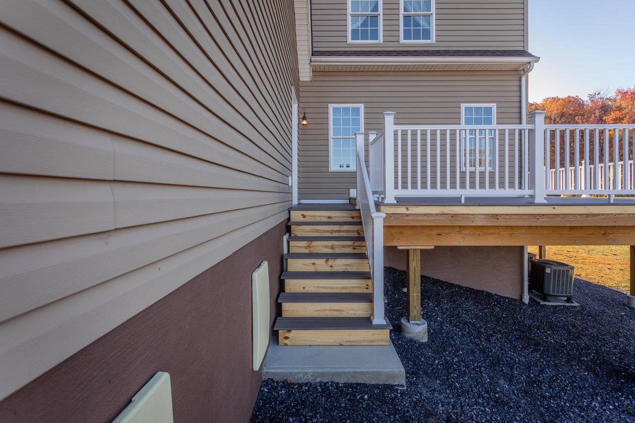 82 SMOKY ROW RD, STAUNTON, Virginia 24401, 3 Bedrooms Bedrooms, ,3 BathroomsBathrooms,Residential,82 SMOKY ROW RD,670848 MLS # 670848