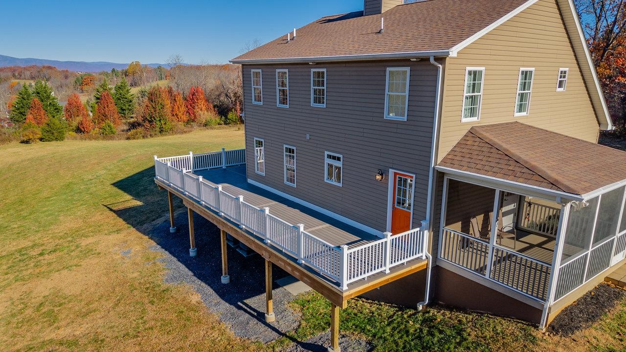 82 SMOKY ROW RD, STAUNTON, Virginia 24401, 3 Bedrooms Bedrooms, ,3 BathroomsBathrooms,Residential,82 SMOKY ROW RD,670848 MLS # 670848