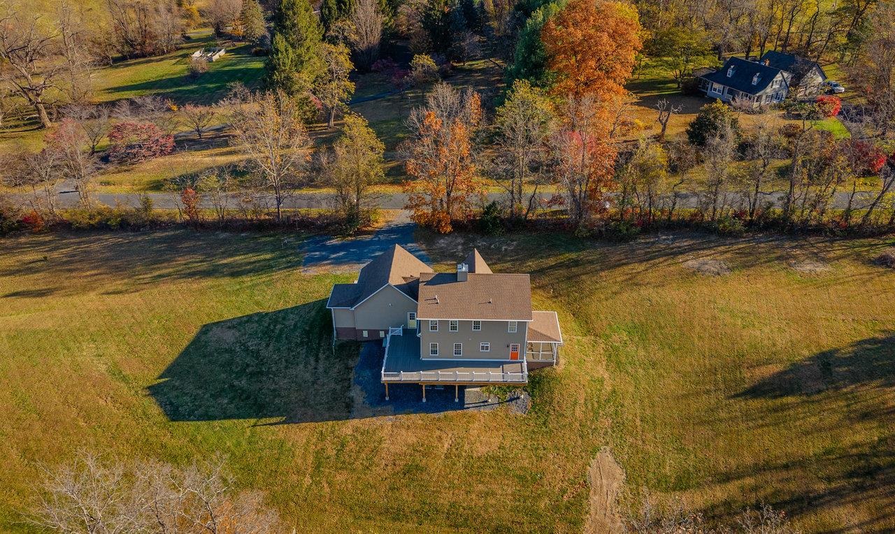 82 SMOKY ROW RD, STAUNTON, Virginia 24401, 3 Bedrooms Bedrooms, ,3 BathroomsBathrooms,Residential,82 SMOKY ROW RD,670848 MLS # 670848