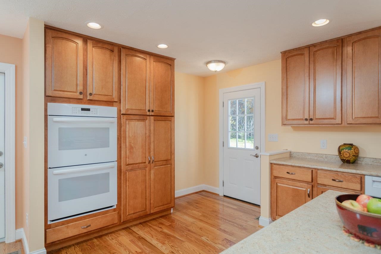 82 SMOKY ROW RD, STAUNTON, Virginia 24401, 3 Bedrooms Bedrooms, ,3 BathroomsBathrooms,Residential,82 SMOKY ROW RD,670848 MLS # 670848