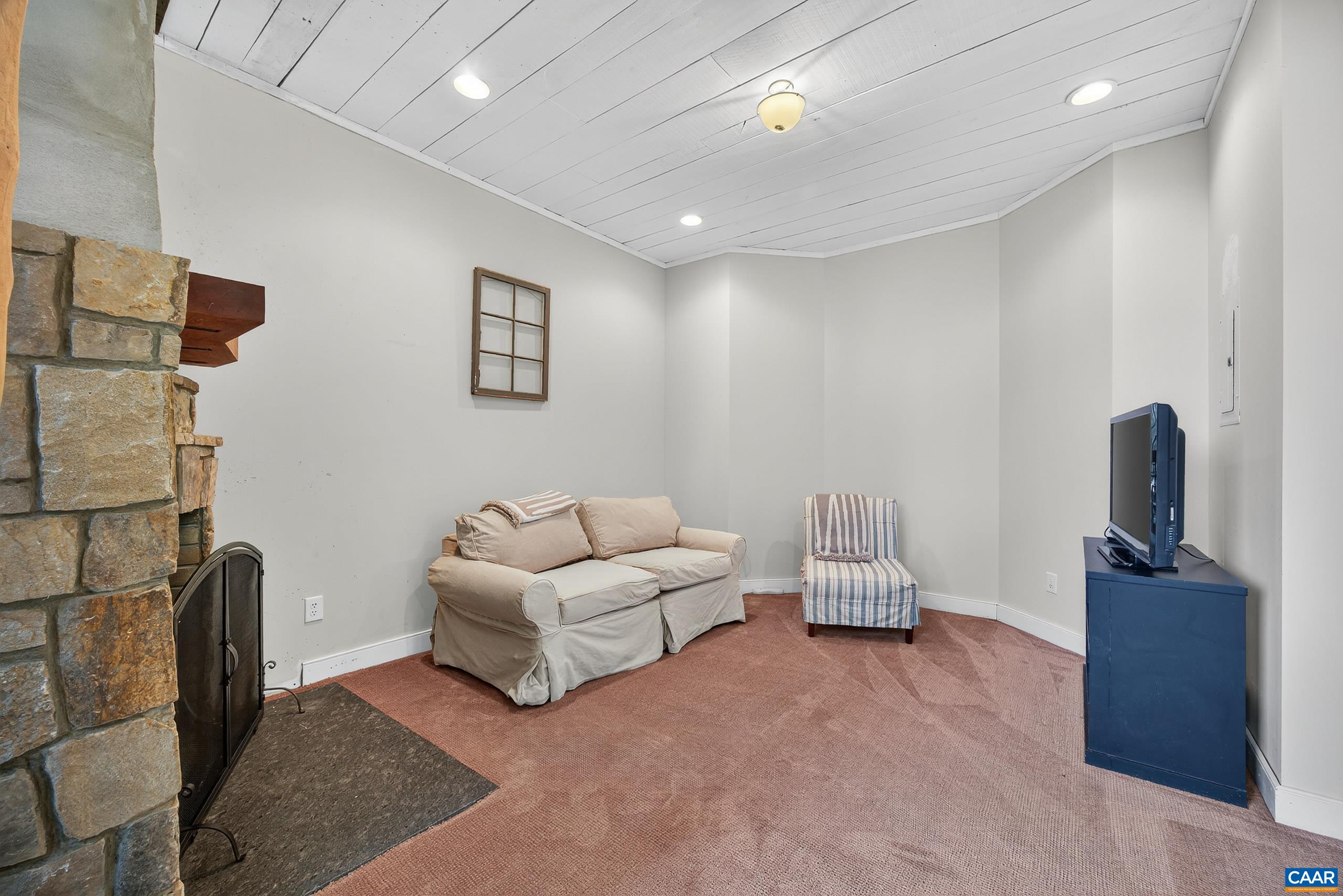 3005 LONESOME MOUNTAIN RD, CHARLOTTESVILLE, Virginia 22911, 4 Bedrooms Bedrooms, ,3 BathroomsBathrooms,Residential,3005 LONESOME MOUNTAIN RD,670850 MLS # 670850 3005 LONESOME MOUNTAIN RD, CHARLOTTESVILLE, Virginia 22911, 4 Bedrooms Bedrooms, ,3 BathroomsBathrooms,Residential,3005 LONESOME MOUNTAIN RD,670850 MLS # 670850