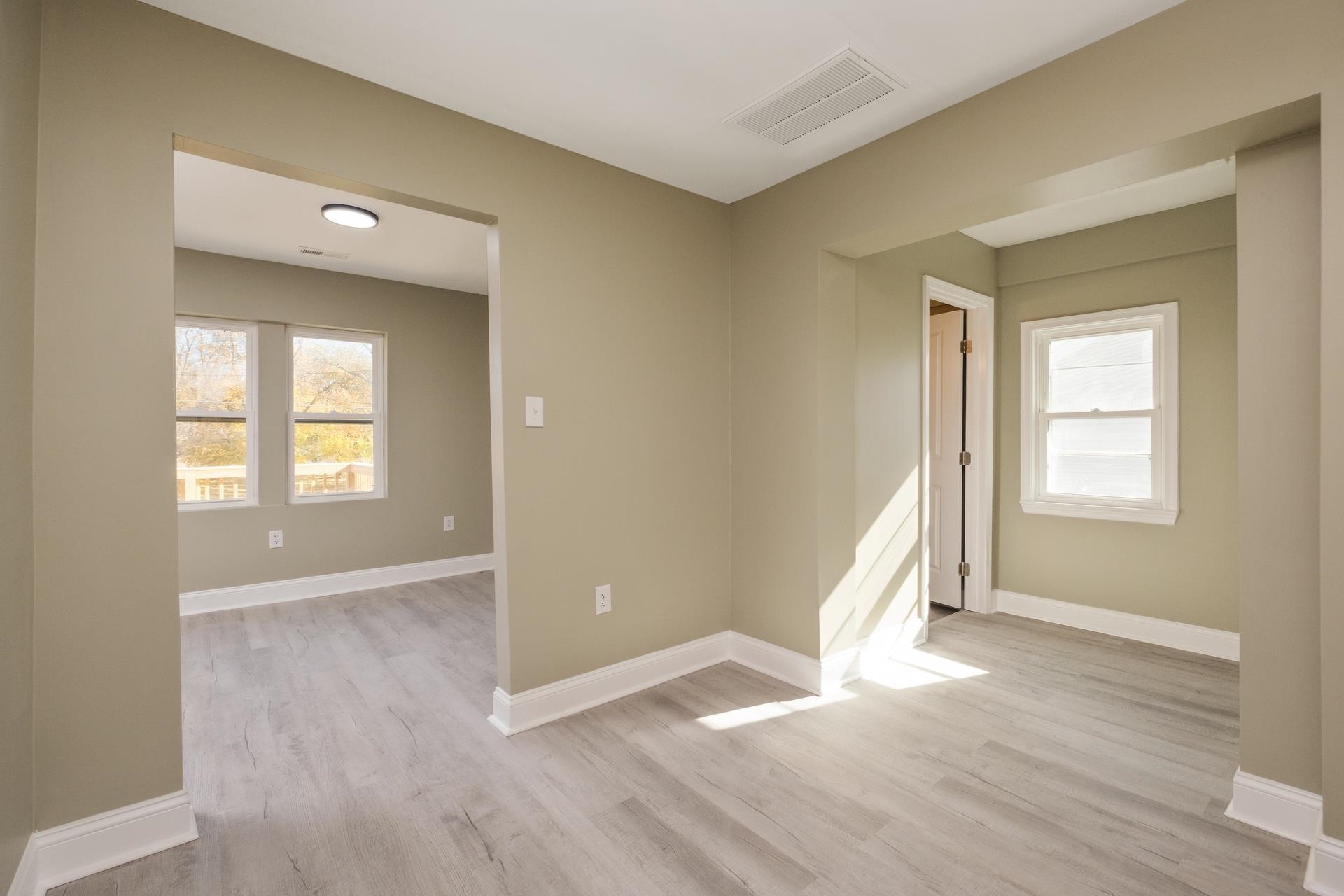 1080 AIRPORT RD, WINCHESTER, Virginia 22602, 2 Bedrooms Bedrooms, ,2 BathroomsBathrooms,Residential,1080 AIRPORT RD,670873 MLS # 670873