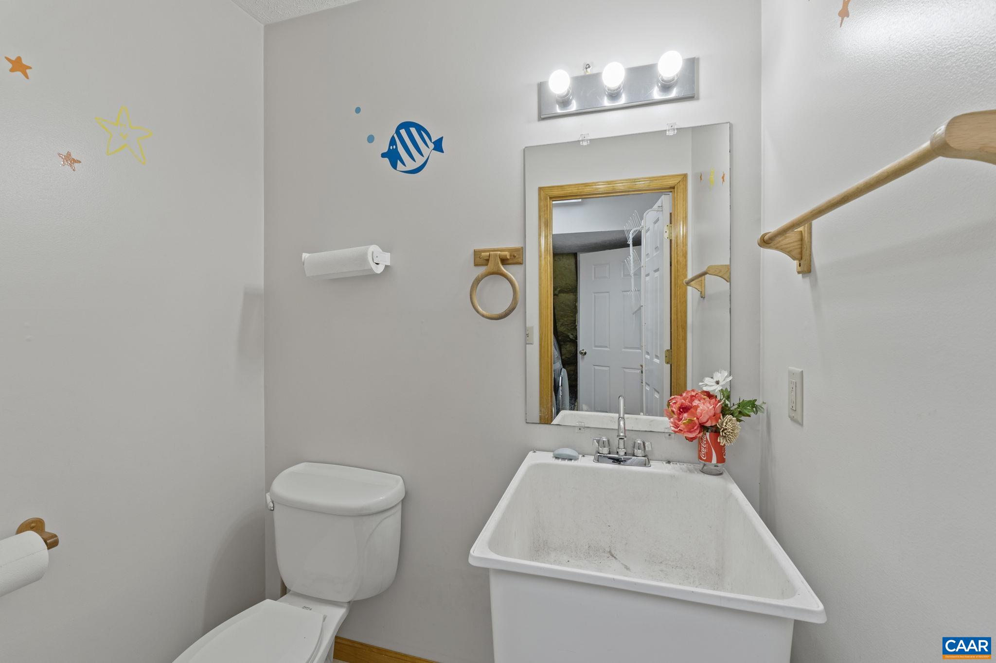 60 CHIPPEWA LN, PALMYRA, Virginia 22963, 3 Bedrooms Bedrooms, ,2 BathroomsBathrooms,Residential,60 CHIPPEWA LN,670877 MLS # 670877 60 CHIPPEWA LN, PALMYRA, Virginia 22963, 3 Bedrooms Bedrooms, ,2 BathroomsBathrooms,Residential,60 CHIPPEWA LN,670877 MLS # 670877