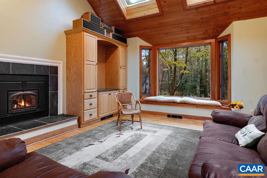 631 LAUREL SPRINGS DR, WINTERGREEN, Virginia 22967, 3 Bedrooms Bedrooms, ,2 BathroomsBathrooms,Residential,631 LAUREL SPRINGS DR,670878 MLS # 670878 631 LAUREL SPRINGS DR, WINTERGREEN, Virginia 22967, 3 Bedrooms Bedrooms, ,2 BathroomsBathrooms,Residential,631 LAUREL SPRINGS DR,670878 MLS # 670878