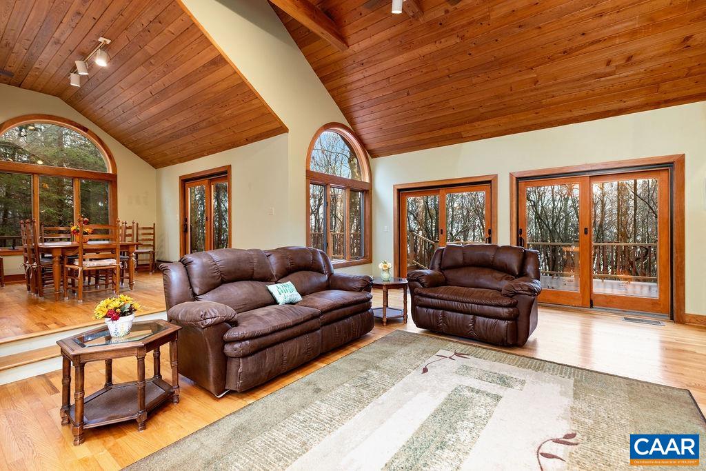 631 LAUREL SPRINGS DR, WINTERGREEN, Virginia 22967, 3 Bedrooms Bedrooms, ,2 BathroomsBathrooms,Residential,631 LAUREL SPRINGS DR,670878 MLS # 670878 631 LAUREL SPRINGS DR, WINTERGREEN, Virginia 22967, 3 Bedrooms Bedrooms, ,2 BathroomsBathrooms,Residential,631 LAUREL SPRINGS DR,670878 MLS # 670878