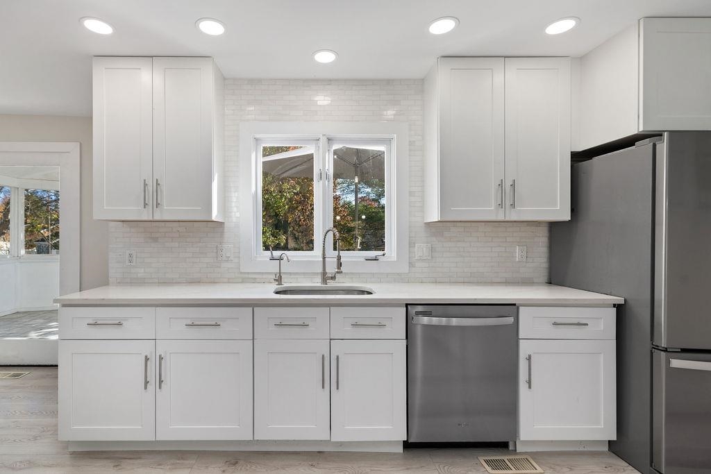 1368 BLUEWATER RD, ROCKINGHAM, Virginia 22801, 4 Bedrooms Bedrooms, ,3 BathroomsBathrooms,Residential,1368 BLUEWATER RD,670879 MLS # 670879 1368 BLUEWATER RD, ROCKINGHAM, Virginia 22801, 4 Bedrooms Bedrooms, ,3 BathroomsBathrooms,Residential,1368 BLUEWATER RD,670879 MLS # 670879