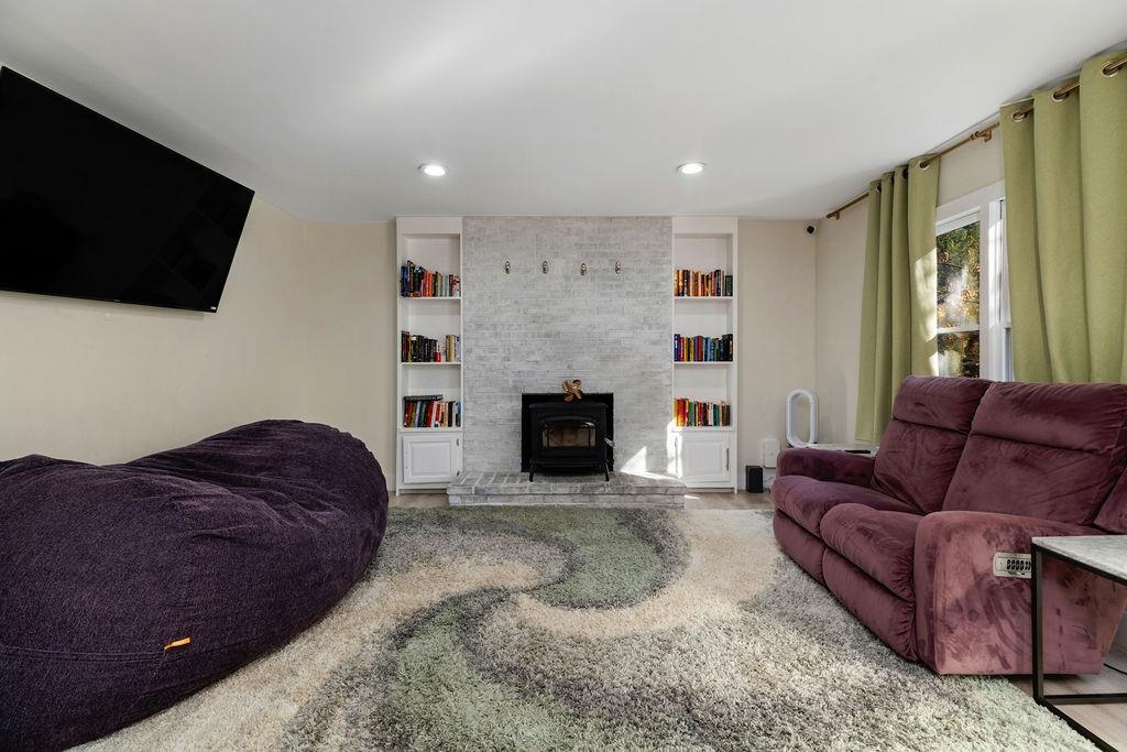 1368 BLUEWATER RD, ROCKINGHAM, Virginia 22801, 4 Bedrooms Bedrooms, ,3 BathroomsBathrooms,Residential,1368 BLUEWATER RD,670879 MLS # 670879 1368 BLUEWATER RD, ROCKINGHAM, Virginia 22801, 4 Bedrooms Bedrooms, ,3 BathroomsBathrooms,Residential,1368 BLUEWATER RD,670879 MLS # 670879