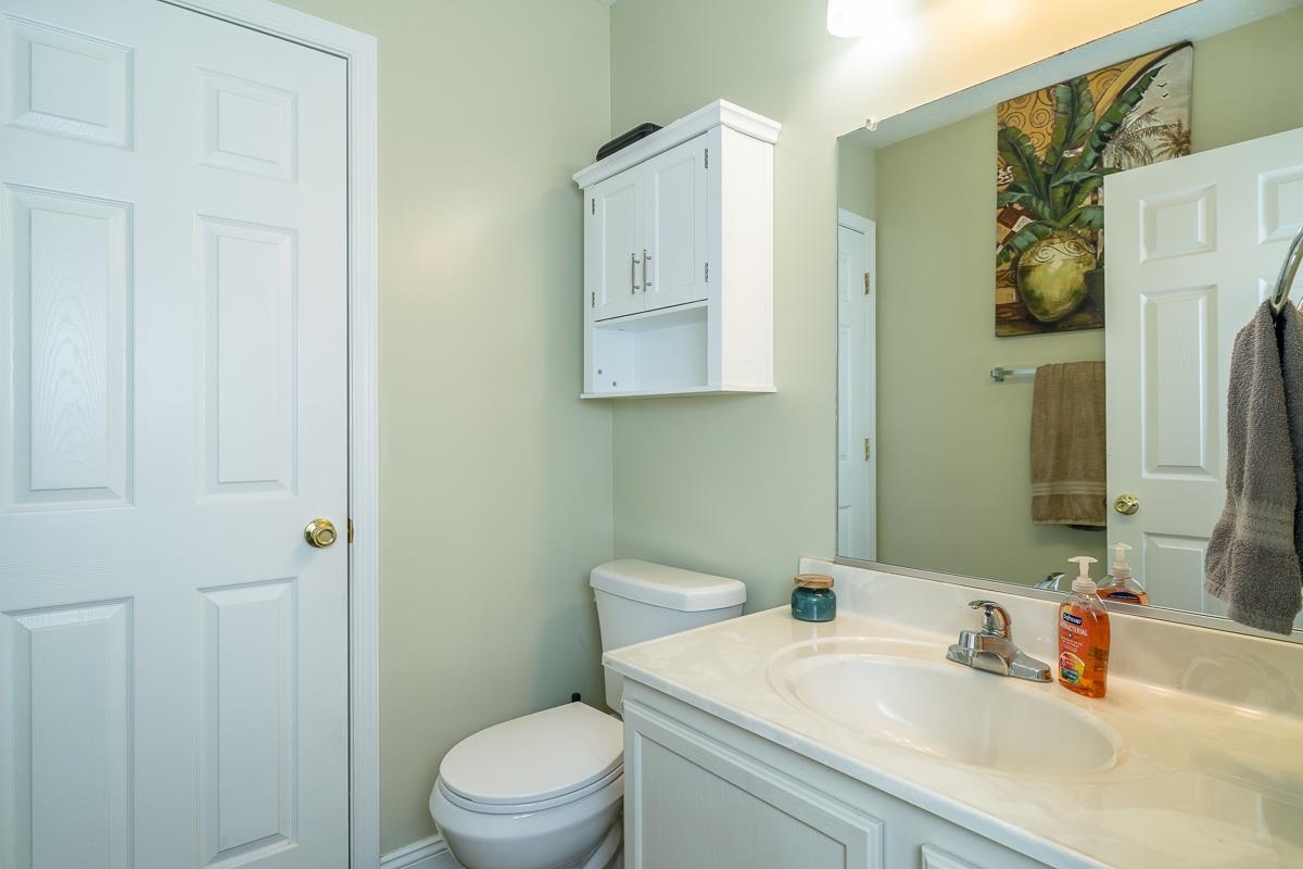 105 13TH ST, GROTTOES, Virginia 24441, 3 Bedrooms Bedrooms, ,2 BathroomsBathrooms,Residential,105 13TH ST,670880 MLS # 670880