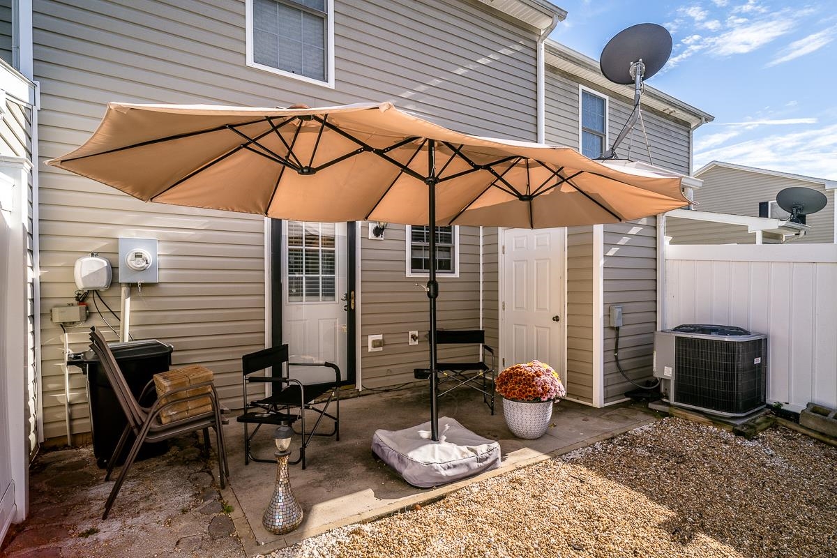 105 13TH ST, GROTTOES, Virginia 24441, 3 Bedrooms Bedrooms, ,2 BathroomsBathrooms,Residential,105 13TH ST,670880 MLS # 670880