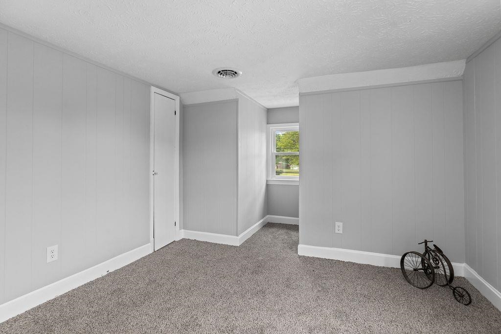 14372 SOUTH EAST SIDE HWY, GROTTOES, Virginia 24401, 4 Bedrooms Bedrooms, ,2 BathroomsBathrooms,Residential,14372 SOUTH EAST SIDE HWY,670881 MLS # 670881 14372 SOUTH EAST SIDE HWY, GROTTOES, Virginia 24401, 4 Bedrooms Bedrooms, ,2 BathroomsBathrooms,Residential,14372 SOUTH EAST SIDE HWY,670881 MLS # 670881