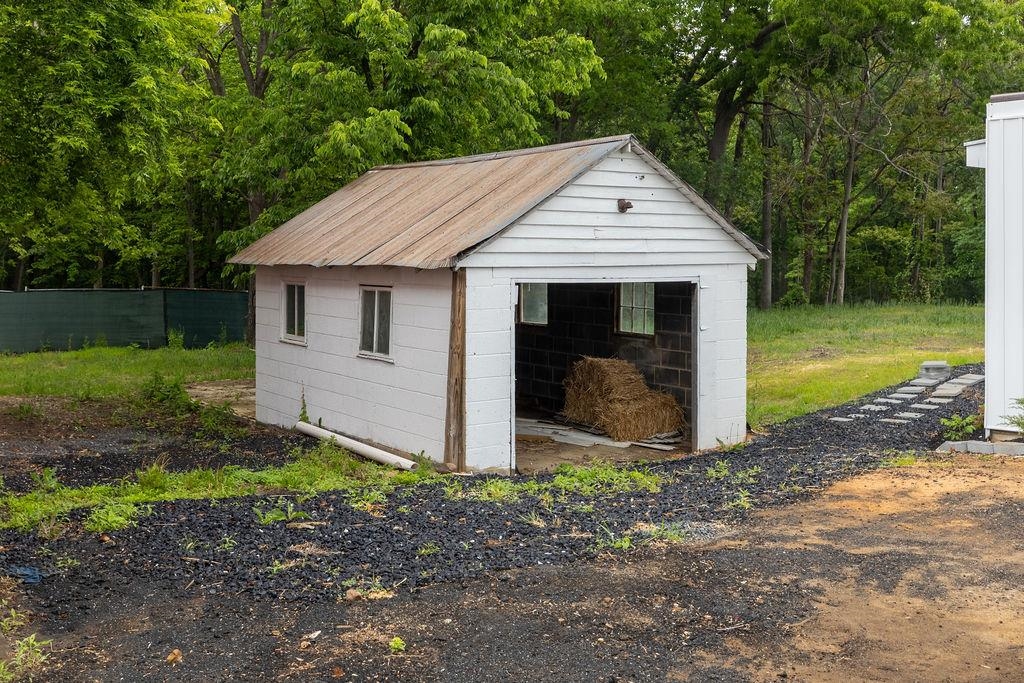 14372 SOUTH EAST SIDE HWY, GROTTOES, Virginia 24401, 4 Bedrooms Bedrooms, ,2 BathroomsBathrooms,Residential,14372 SOUTH EAST SIDE HWY,670881 MLS # 670881 14372 SOUTH EAST SIDE HWY, GROTTOES, Virginia 24401, 4 Bedrooms Bedrooms, ,2 BathroomsBathrooms,Residential,14372 SOUTH EAST SIDE HWY,670881 MLS # 670881