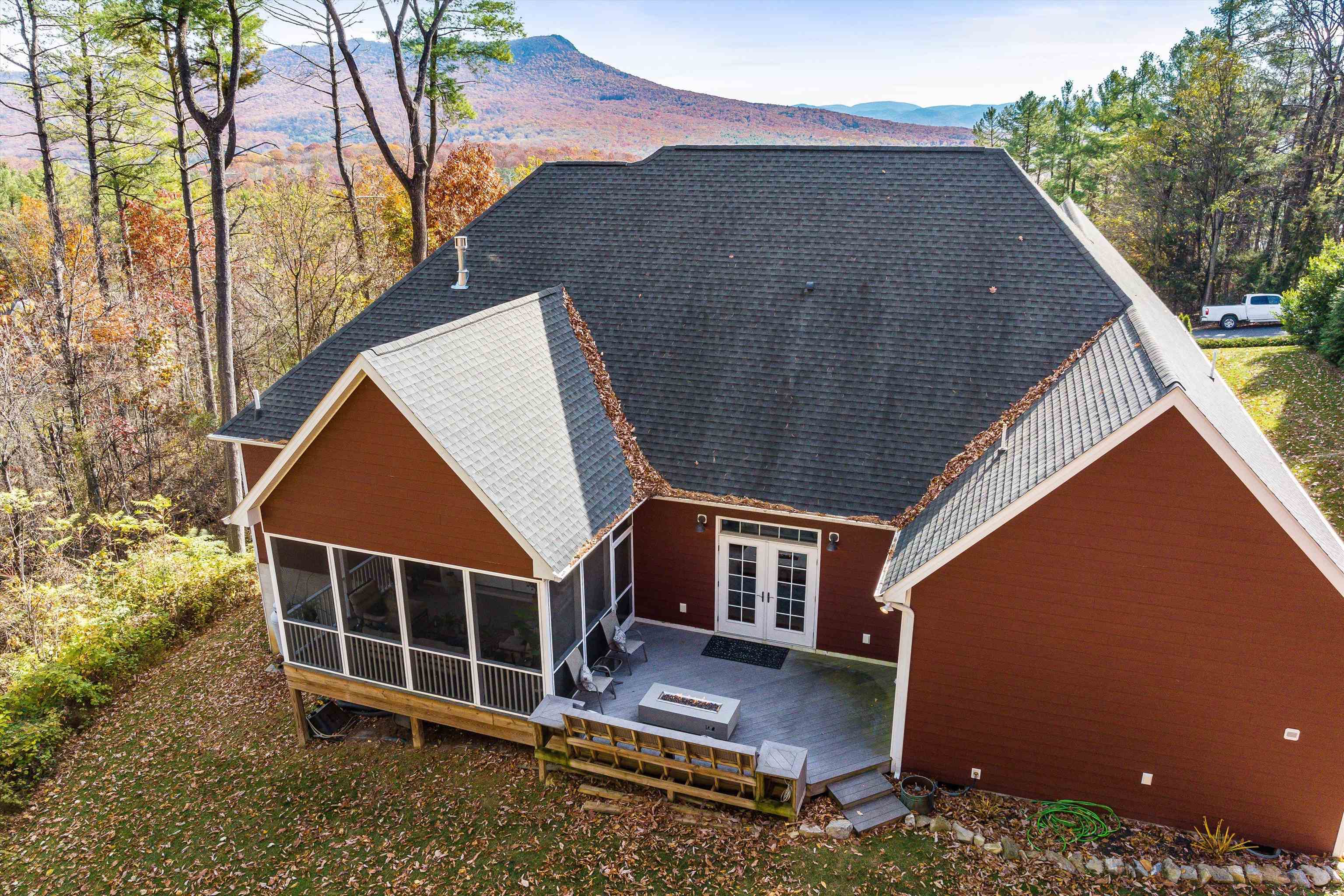 124 STEEPLECHASE DR, PENN LAIRD, Virginia 22846, 5 Bedrooms Bedrooms, ,2 BathroomsBathrooms,Residential,124 STEEPLECHASE DR,670883 MLS # 670883 124 STEEPLECHASE DR, PENN LAIRD, Virginia 22846, 5 Bedrooms Bedrooms, ,2 BathroomsBathrooms,Residential,124 STEEPLECHASE DR,670883 MLS # 670883