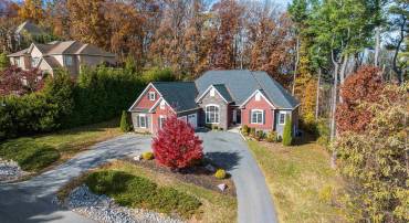124 STEEPLECHASE DR, PENN LAIRD, Virginia 22846, 5 Bedrooms Bedrooms, ,2 BathroomsBathrooms,Residential,124 STEEPLECHASE DR,670883 MLS # 670883