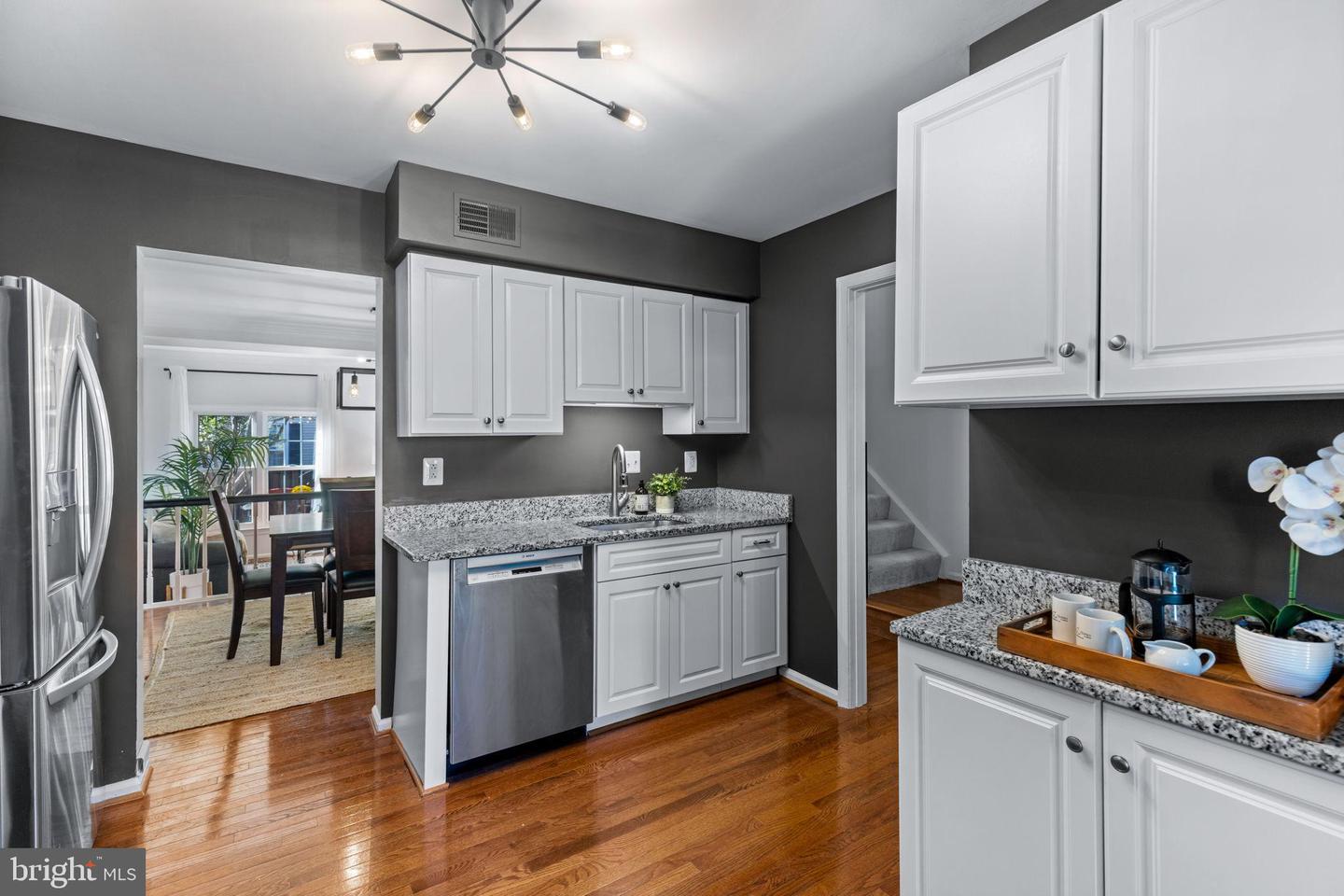 6223 WALKERS CROFT WAY, ALEXANDRIA, Virginia 22315, 2 Bedrooms Bedrooms, 5 Rooms Rooms,2 BathroomsBathrooms,Residential,For sale,6223 WALKERS CROFT WAY,VAFX2275234 MLS # VAFX2275234 6223 WALKERS CROFT WAY, ALEXANDRIA, Virginia 22315, 2 Bedrooms Bedrooms, 5 Rooms Rooms,2 BathroomsBathrooms,Residential,For sale,6223 WALKERS CROFT WAY,VAFX2275234 MLS # VAFX2275234