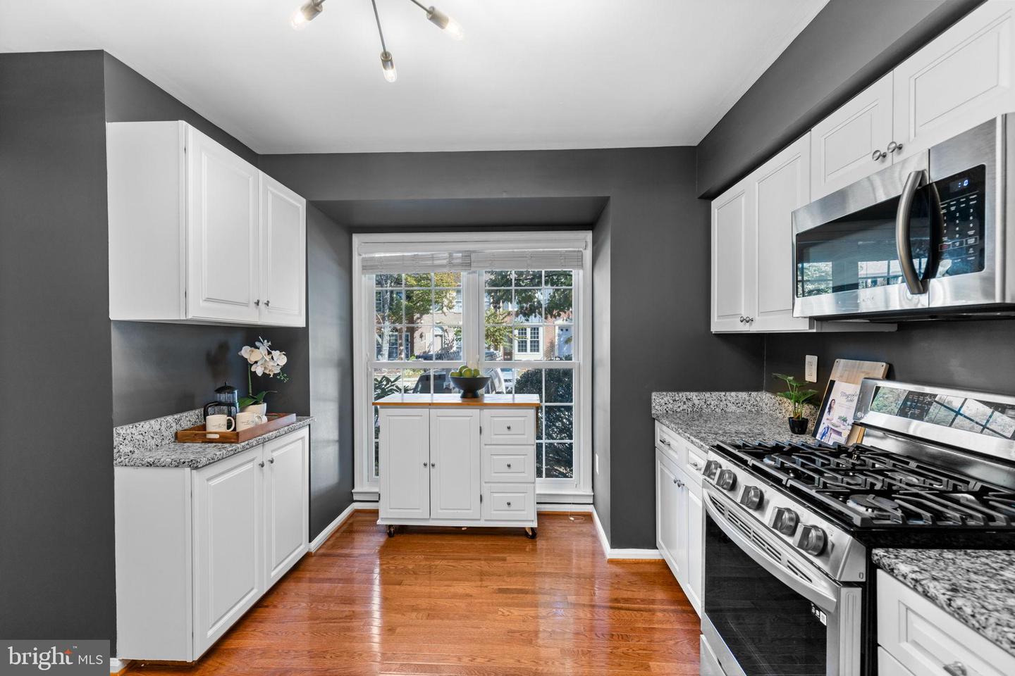 6223 WALKERS CROFT WAY, ALEXANDRIA, Virginia 22315, 2 Bedrooms Bedrooms, 5 Rooms Rooms,2 BathroomsBathrooms,Residential,For sale,6223 WALKERS CROFT WAY,VAFX2275234 MLS # VAFX2275234 6223 WALKERS CROFT WAY, ALEXANDRIA, Virginia 22315, 2 Bedrooms Bedrooms, 5 Rooms Rooms,2 BathroomsBathrooms,Residential,For sale,6223 WALKERS CROFT WAY,VAFX2275234 MLS # VAFX2275234