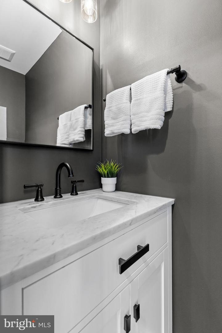 6223 WALKERS CROFT WAY, ALEXANDRIA, Virginia 22315, 2 Bedrooms Bedrooms, 5 Rooms Rooms,2 BathroomsBathrooms,Residential,For sale,6223 WALKERS CROFT WAY,VAFX2275234 MLS # VAFX2275234 6223 WALKERS CROFT WAY, ALEXANDRIA, Virginia 22315, 2 Bedrooms Bedrooms, 5 Rooms Rooms,2 BathroomsBathrooms,Residential,For sale,6223 WALKERS CROFT WAY,VAFX2275234 MLS # VAFX2275234