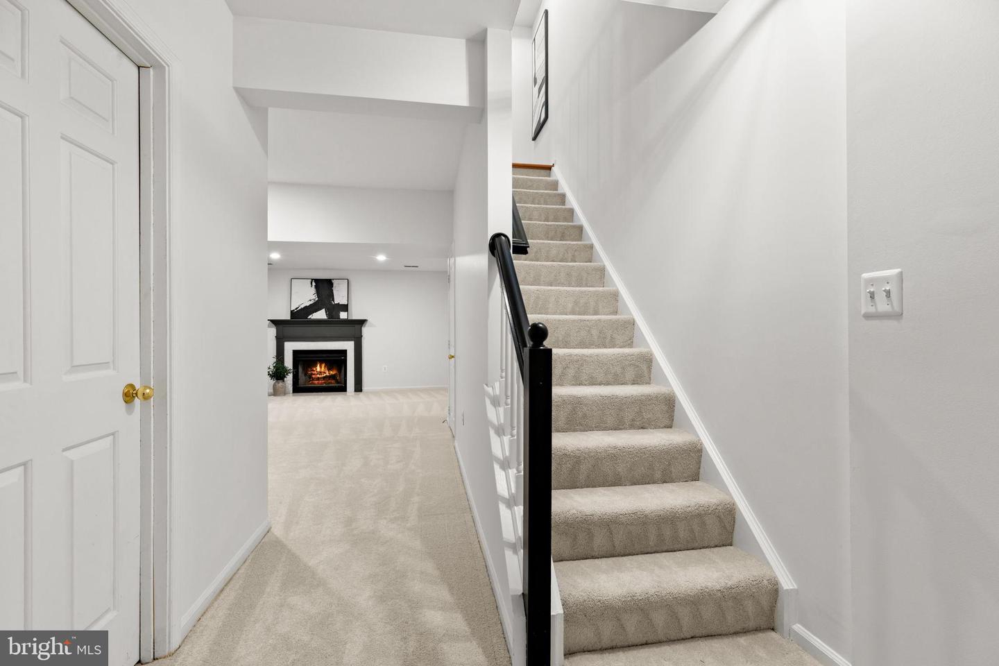 6223 WALKERS CROFT WAY, ALEXANDRIA, Virginia 22315, 2 Bedrooms Bedrooms, 5 Rooms Rooms,2 BathroomsBathrooms,Residential,For sale,6223 WALKERS CROFT WAY,VAFX2275234 MLS # VAFX2275234 6223 WALKERS CROFT WAY, ALEXANDRIA, Virginia 22315, 2 Bedrooms Bedrooms, 5 Rooms Rooms,2 BathroomsBathrooms,Residential,For sale,6223 WALKERS CROFT WAY,VAFX2275234 MLS # VAFX2275234