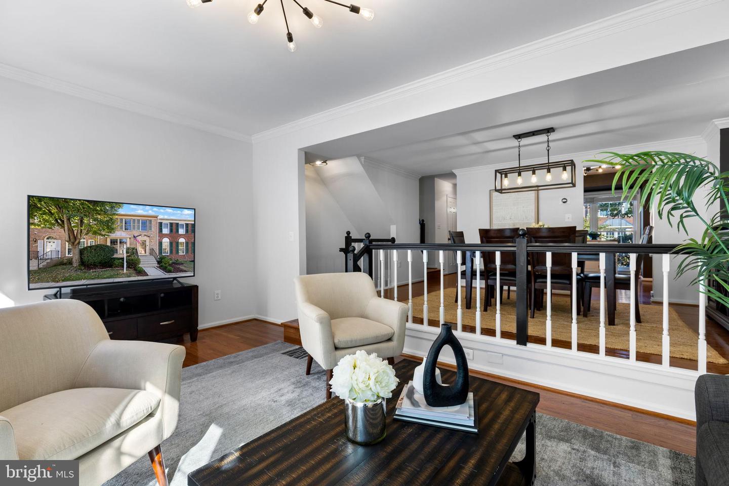 6223 WALKERS CROFT WAY, ALEXANDRIA, Virginia 22315, 2 Bedrooms Bedrooms, 5 Rooms Rooms,2 BathroomsBathrooms,Residential,For sale,6223 WALKERS CROFT WAY,VAFX2275234 MLS # VAFX2275234 6223 WALKERS CROFT WAY, ALEXANDRIA, Virginia 22315, 2 Bedrooms Bedrooms, 5 Rooms Rooms,2 BathroomsBathrooms,Residential,For sale,6223 WALKERS CROFT WAY,VAFX2275234 MLS # VAFX2275234