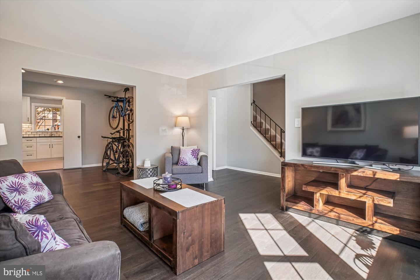 10212 PROVINCETOWN CT, FAIRFAX, Virginia 22032, 3 Bedrooms Bedrooms, 10 Rooms Rooms,2 BathroomsBathrooms,Residential,For sale,10212 PROVINCETOWN CT,VAFX2275264 MLS # VAFX2275264 10212 PROVINCETOWN CT, FAIRFAX, Virginia 22032, 3 Bedrooms Bedrooms, 10 Rooms Rooms,2 BathroomsBathrooms,Residential,For sale,10212 PROVINCETOWN CT,VAFX2275264 MLS # VAFX2275264