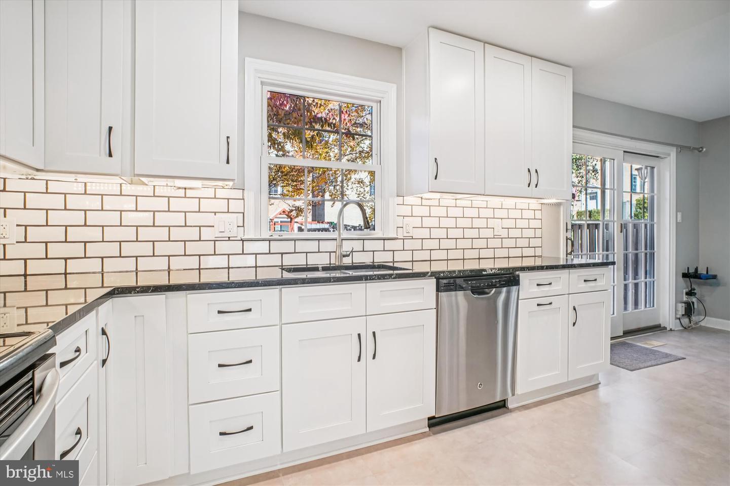 10212 PROVINCETOWN CT, FAIRFAX, Virginia 22032, 3 Bedrooms Bedrooms, 10 Rooms Rooms,2 BathroomsBathrooms,Residential,For sale,10212 PROVINCETOWN CT,VAFX2275264 MLS # VAFX2275264 10212 PROVINCETOWN CT, FAIRFAX, Virginia 22032, 3 Bedrooms Bedrooms, 10 Rooms Rooms,2 BathroomsBathrooms,Residential,For sale,10212 PROVINCETOWN CT,VAFX2275264 MLS # VAFX2275264