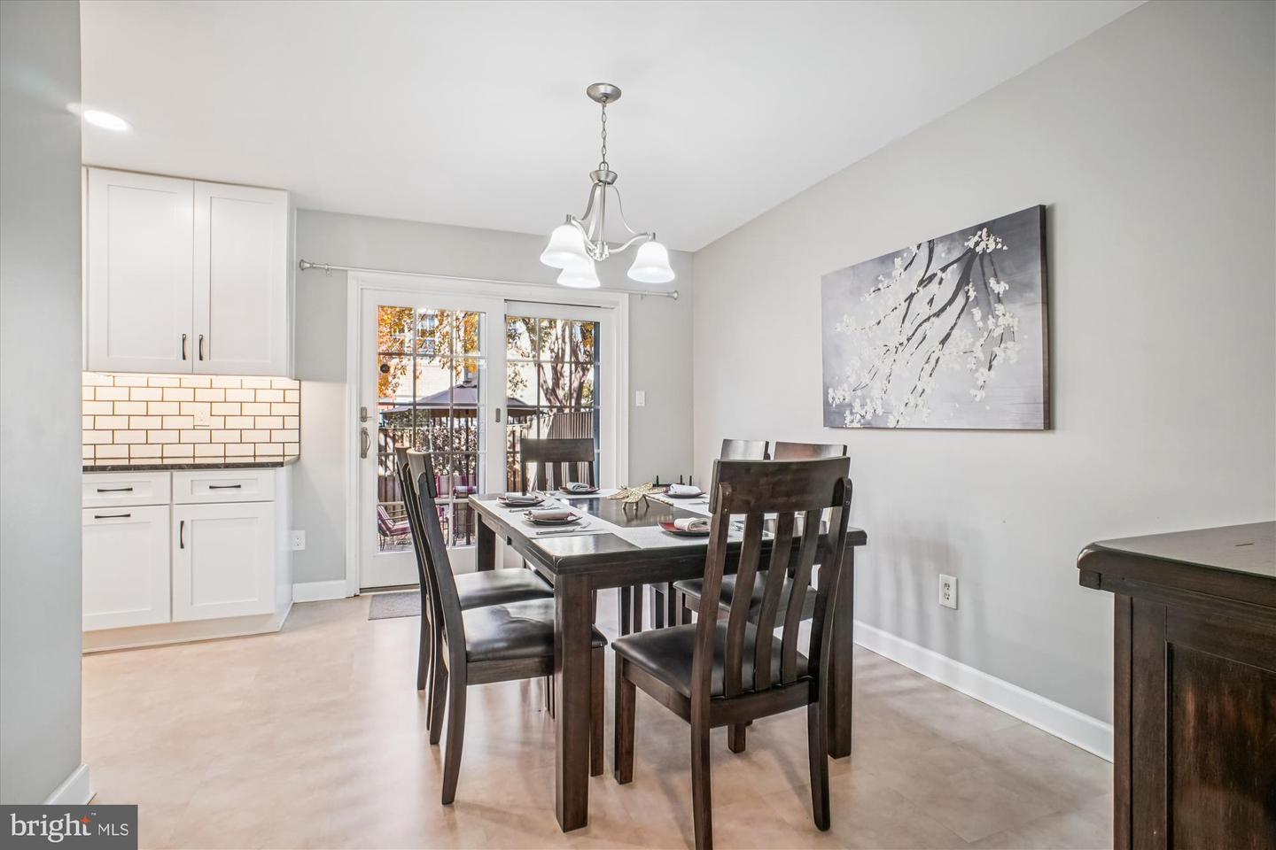 10212 PROVINCETOWN CT, FAIRFAX, Virginia 22032, 3 Bedrooms Bedrooms, 10 Rooms Rooms,2 BathroomsBathrooms,Residential,For sale,10212 PROVINCETOWN CT,VAFX2275264 MLS # VAFX2275264 10212 PROVINCETOWN CT, FAIRFAX, Virginia 22032, 3 Bedrooms Bedrooms, 10 Rooms Rooms,2 BathroomsBathrooms,Residential,For sale,10212 PROVINCETOWN CT,VAFX2275264 MLS # VAFX2275264