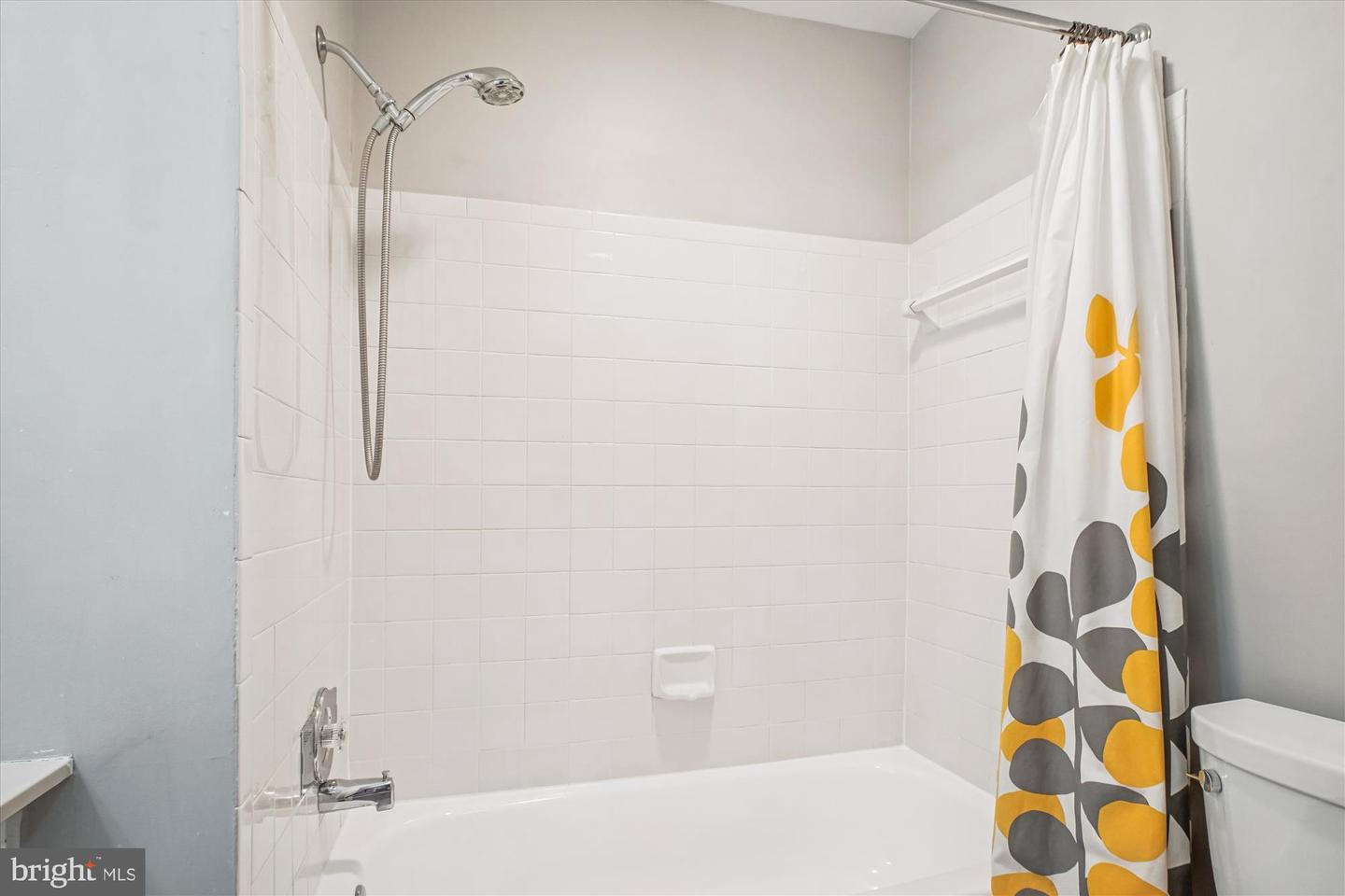 10212 PROVINCETOWN CT, FAIRFAX, Virginia 22032, 3 Bedrooms Bedrooms, 10 Rooms Rooms,2 BathroomsBathrooms,Residential,For sale,10212 PROVINCETOWN CT,VAFX2275264 MLS # VAFX2275264 10212 PROVINCETOWN CT, FAIRFAX, Virginia 22032, 3 Bedrooms Bedrooms, 10 Rooms Rooms,2 BathroomsBathrooms,Residential,For sale,10212 PROVINCETOWN CT,VAFX2275264 MLS # VAFX2275264