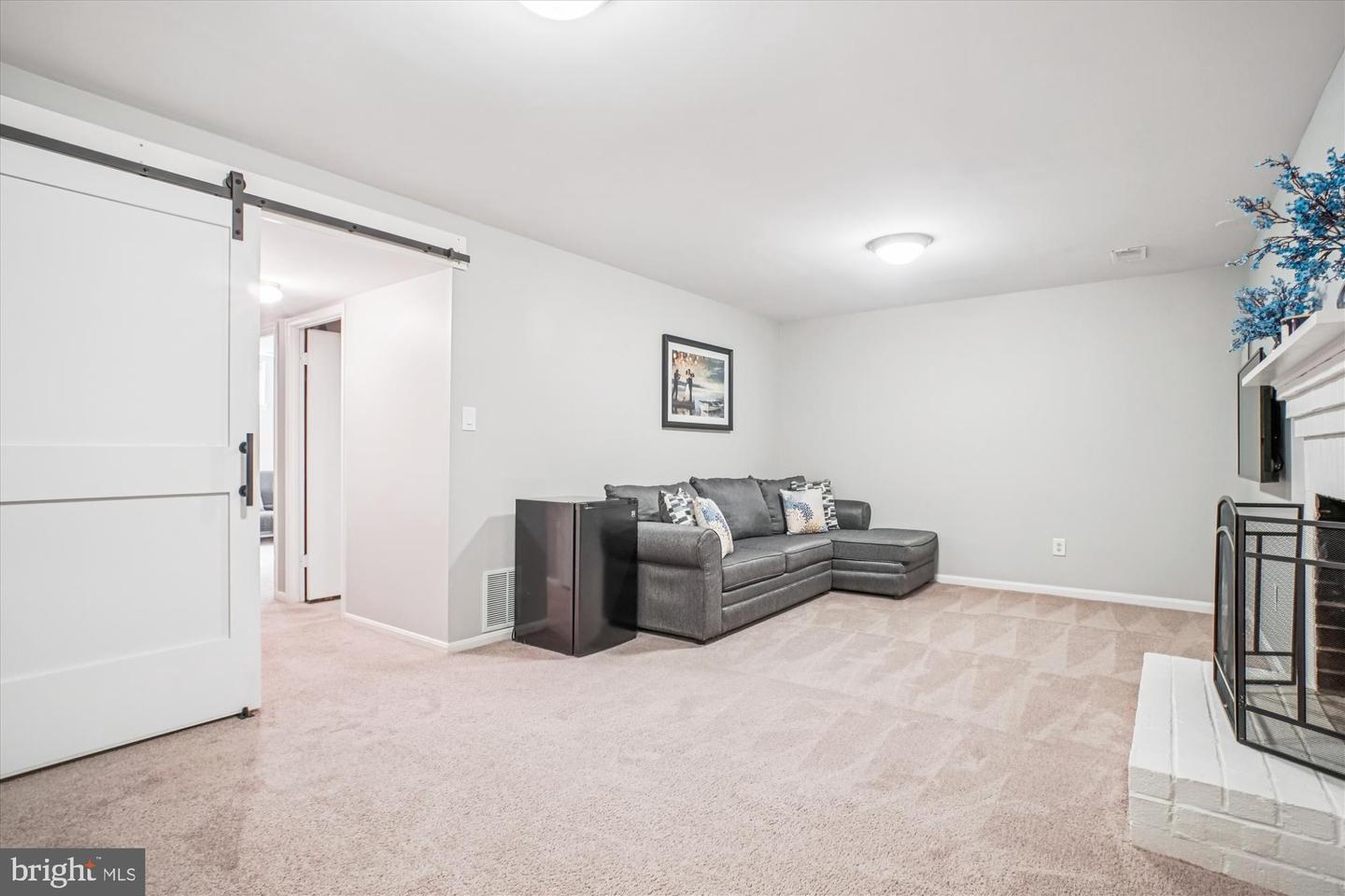 10212 PROVINCETOWN CT, FAIRFAX, Virginia 22032, 3 Bedrooms Bedrooms, 10 Rooms Rooms,2 BathroomsBathrooms,Residential,For sale,10212 PROVINCETOWN CT,VAFX2275264 MLS # VAFX2275264 10212 PROVINCETOWN CT, FAIRFAX, Virginia 22032, 3 Bedrooms Bedrooms, 10 Rooms Rooms,2 BathroomsBathrooms,Residential,For sale,10212 PROVINCETOWN CT,VAFX2275264 MLS # VAFX2275264