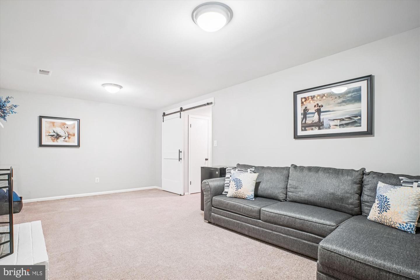 10212 PROVINCETOWN CT, FAIRFAX, Virginia 22032, 3 Bedrooms Bedrooms, 10 Rooms Rooms,2 BathroomsBathrooms,Residential,For sale,10212 PROVINCETOWN CT,VAFX2275264 MLS # VAFX2275264 10212 PROVINCETOWN CT, FAIRFAX, Virginia 22032, 3 Bedrooms Bedrooms, 10 Rooms Rooms,2 BathroomsBathrooms,Residential,For sale,10212 PROVINCETOWN CT,VAFX2275264 MLS # VAFX2275264