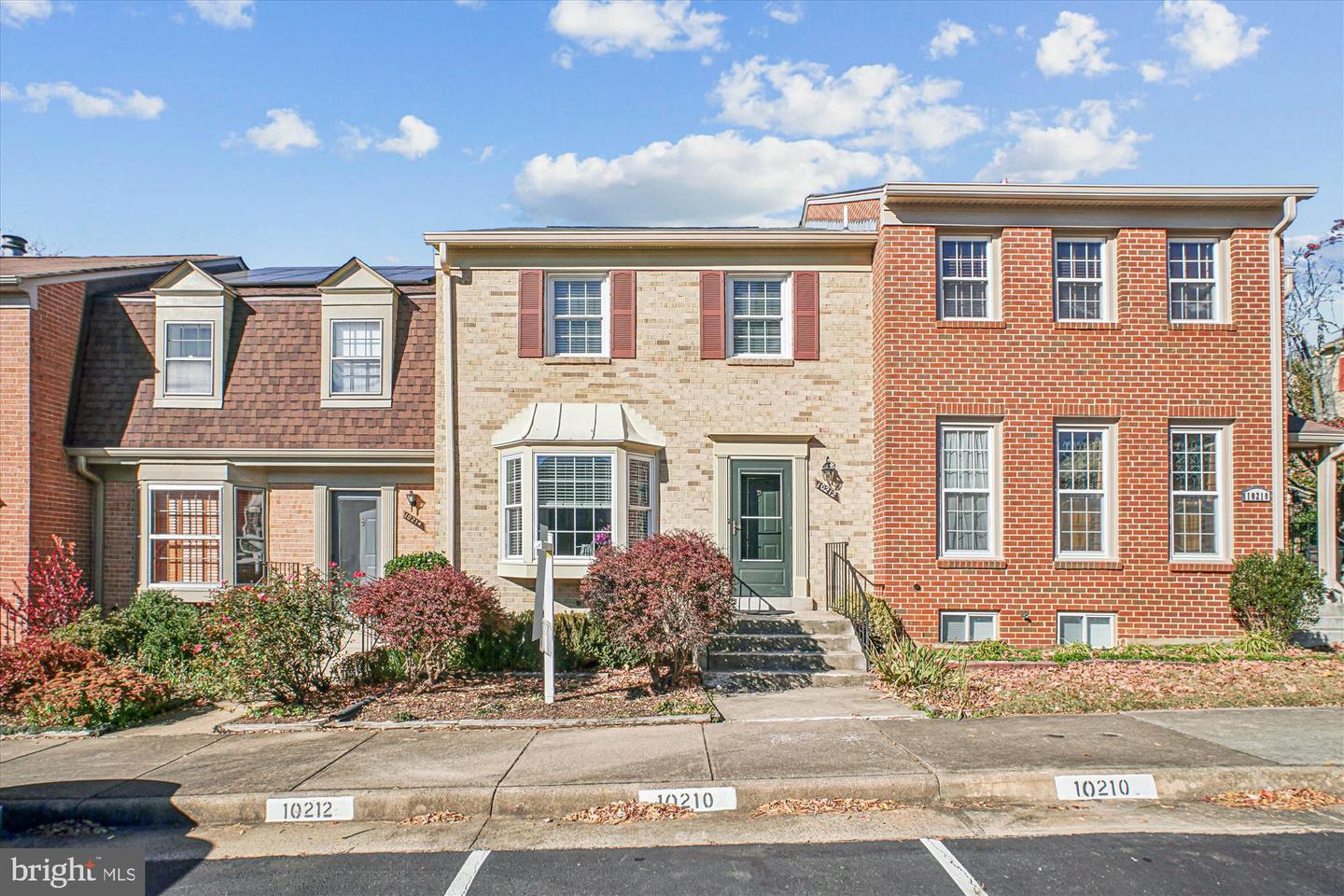 10212 PROVINCETOWN CT, FAIRFAX, Virginia 22032, 3 Bedrooms Bedrooms, 10 Rooms Rooms,2 BathroomsBathrooms,Residential,For sale,10212 PROVINCETOWN CT,VAFX2275264 MLS # VAFX2275264 10212 PROVINCETOWN CT, FAIRFAX, Virginia 22032, 3 Bedrooms Bedrooms, 10 Rooms Rooms,2 BathroomsBathrooms,Residential,For sale,10212 PROVINCETOWN CT,VAFX2275264 MLS # VAFX2275264