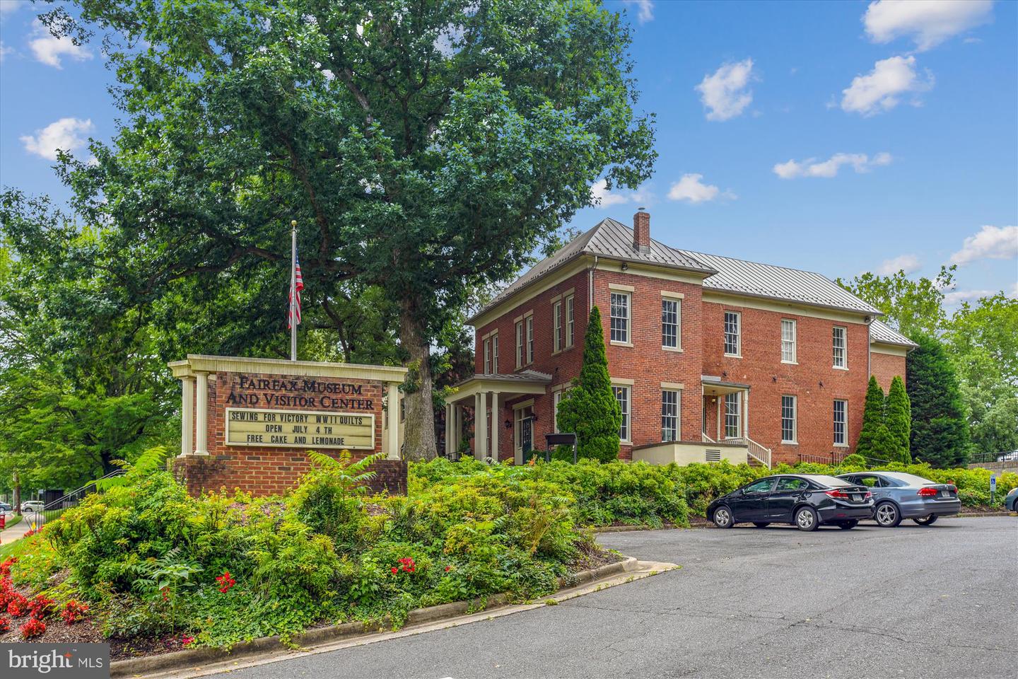 10212 PROVINCETOWN CT, FAIRFAX, Virginia 22032, 3 Bedrooms Bedrooms, 10 Rooms Rooms,2 BathroomsBathrooms,Residential,For sale,10212 PROVINCETOWN CT,VAFX2275264 MLS # VAFX2275264 10212 PROVINCETOWN CT, FAIRFAX, Virginia 22032, 3 Bedrooms Bedrooms, 10 Rooms Rooms,2 BathroomsBathrooms,Residential,For sale,10212 PROVINCETOWN CT,VAFX2275264 MLS # VAFX2275264